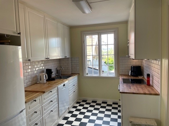 Velutstyrt kjøkken som brukes av kollektivet Galleribilde