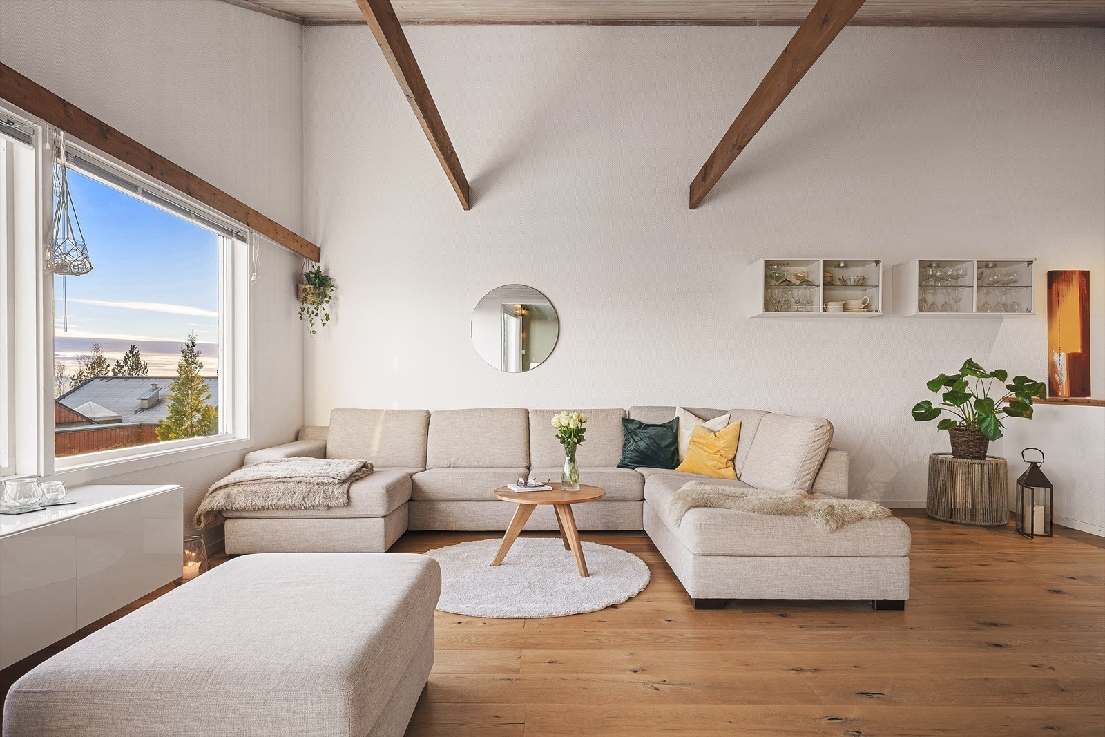 Det er god plass til ønsket møblement. Galleribilde