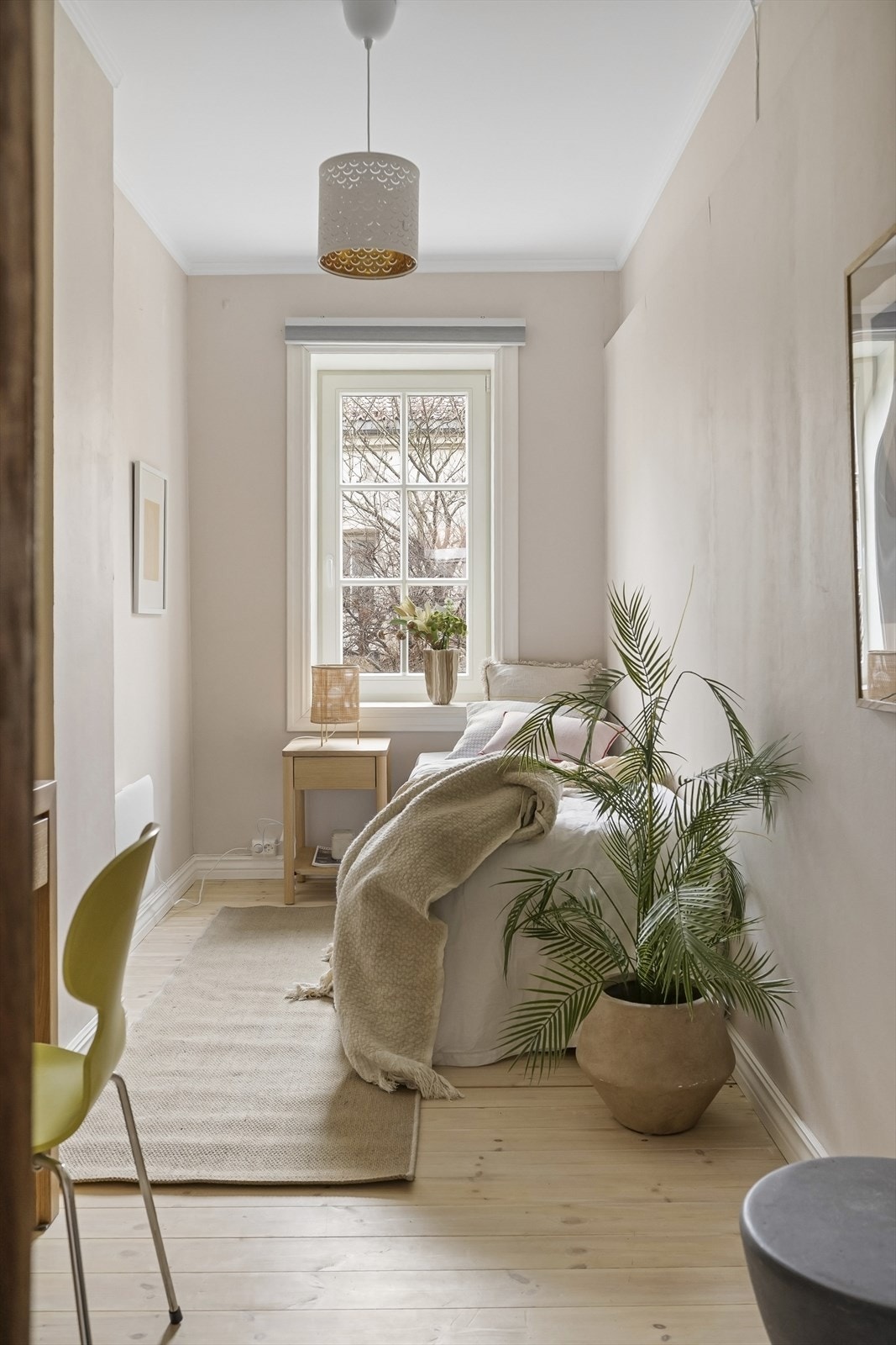 Vinduet fra 2022 har 3-lags isolerglass som sikrer god isolasjon. Galleribilde