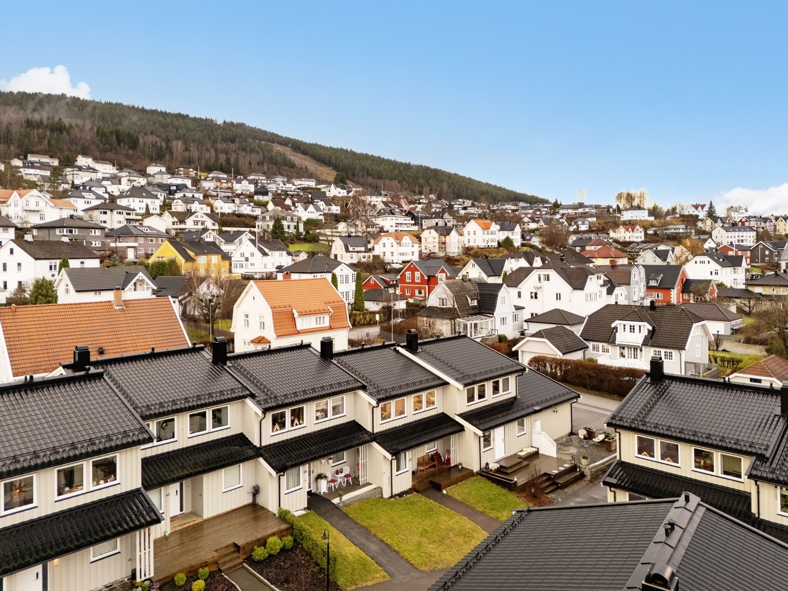 Her bor du meget sentralt men samtidig tilbaketrukket og barnevennlig i et ettertraktet område. Galleribilde