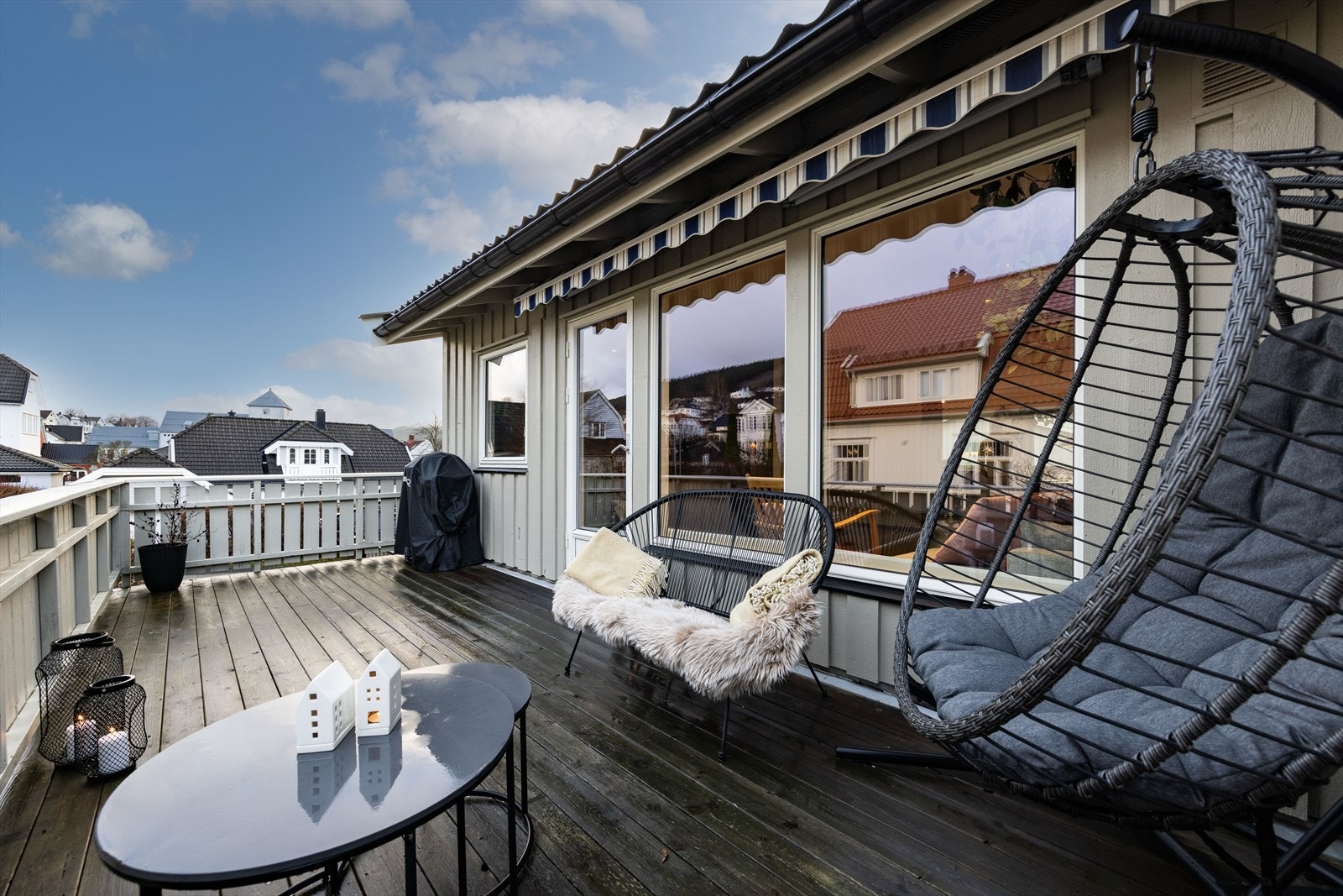 Eiendommen kan skilte med gode solforhold. Galleribilde