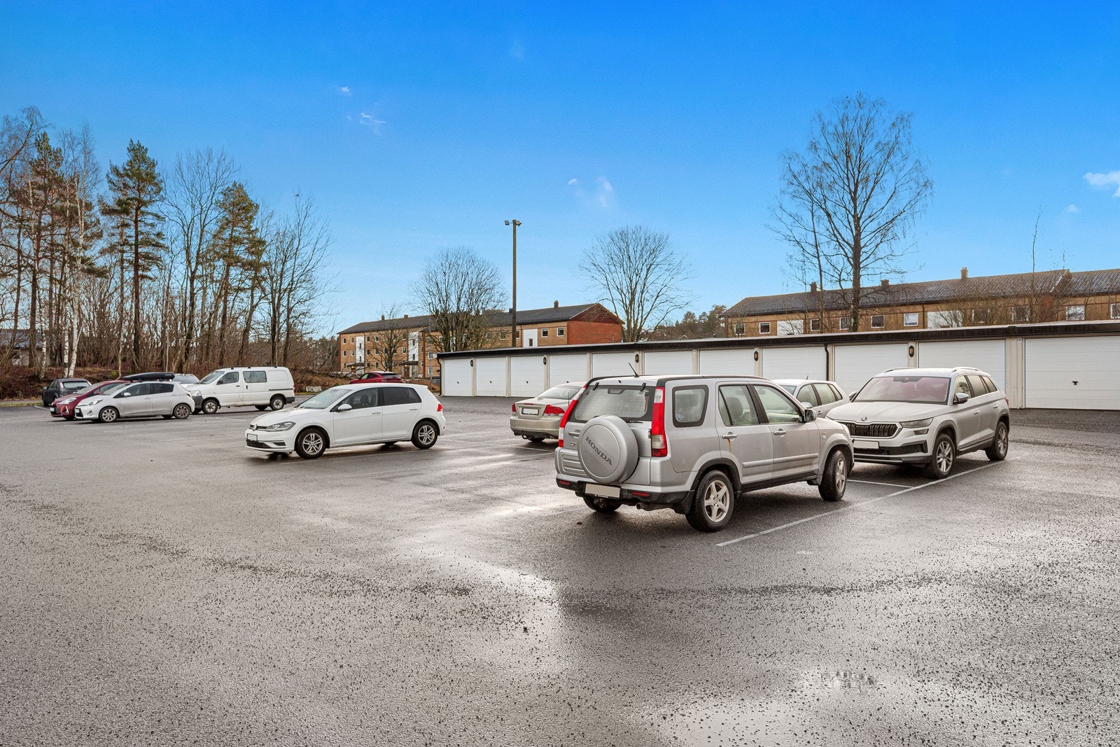 Felles parkeringsplass Galleribilde