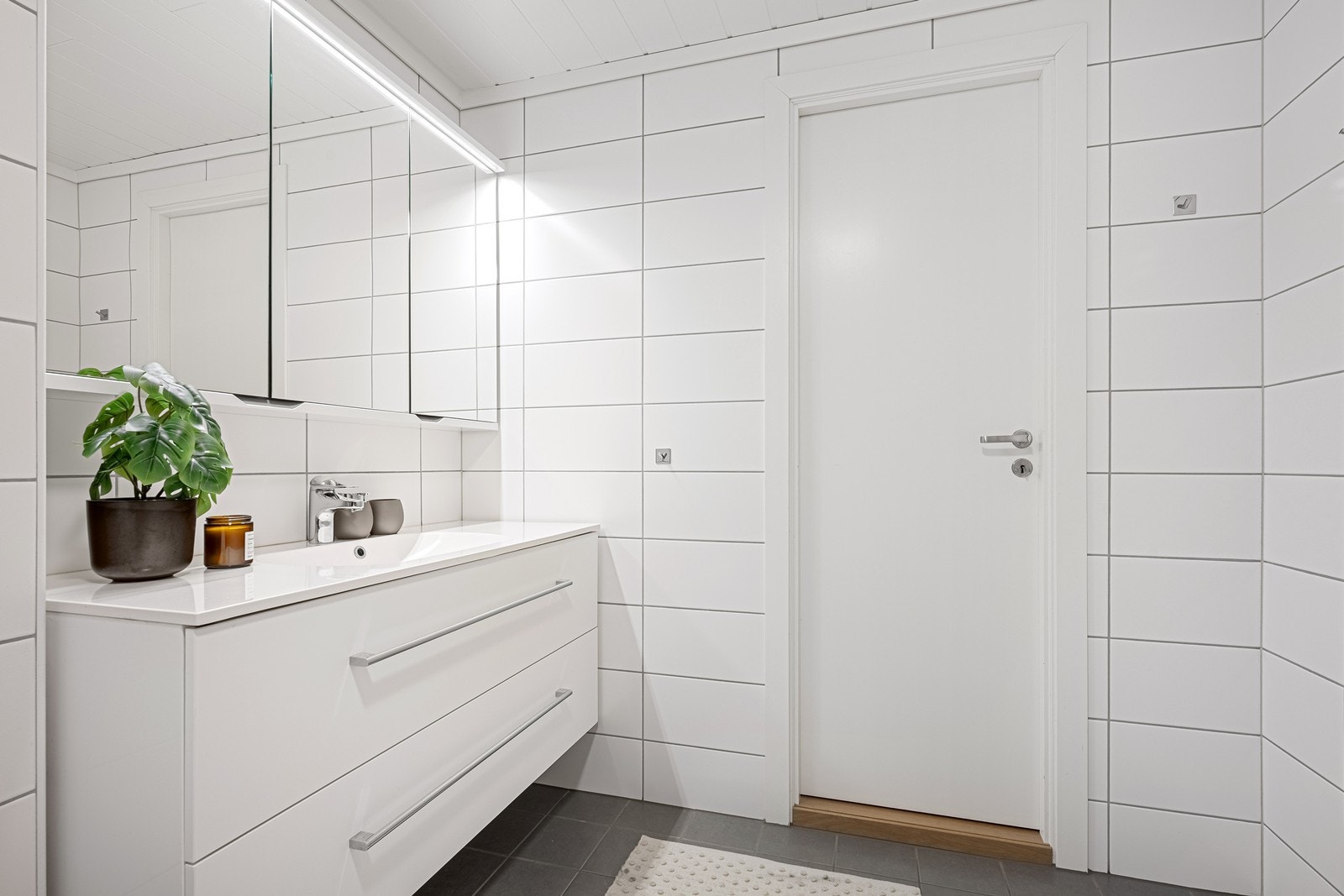 Del av bad Galleribilde