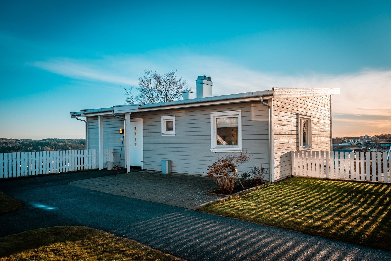 Boligen ligger med trappefri adkomst og egen inngang. Galleribilde