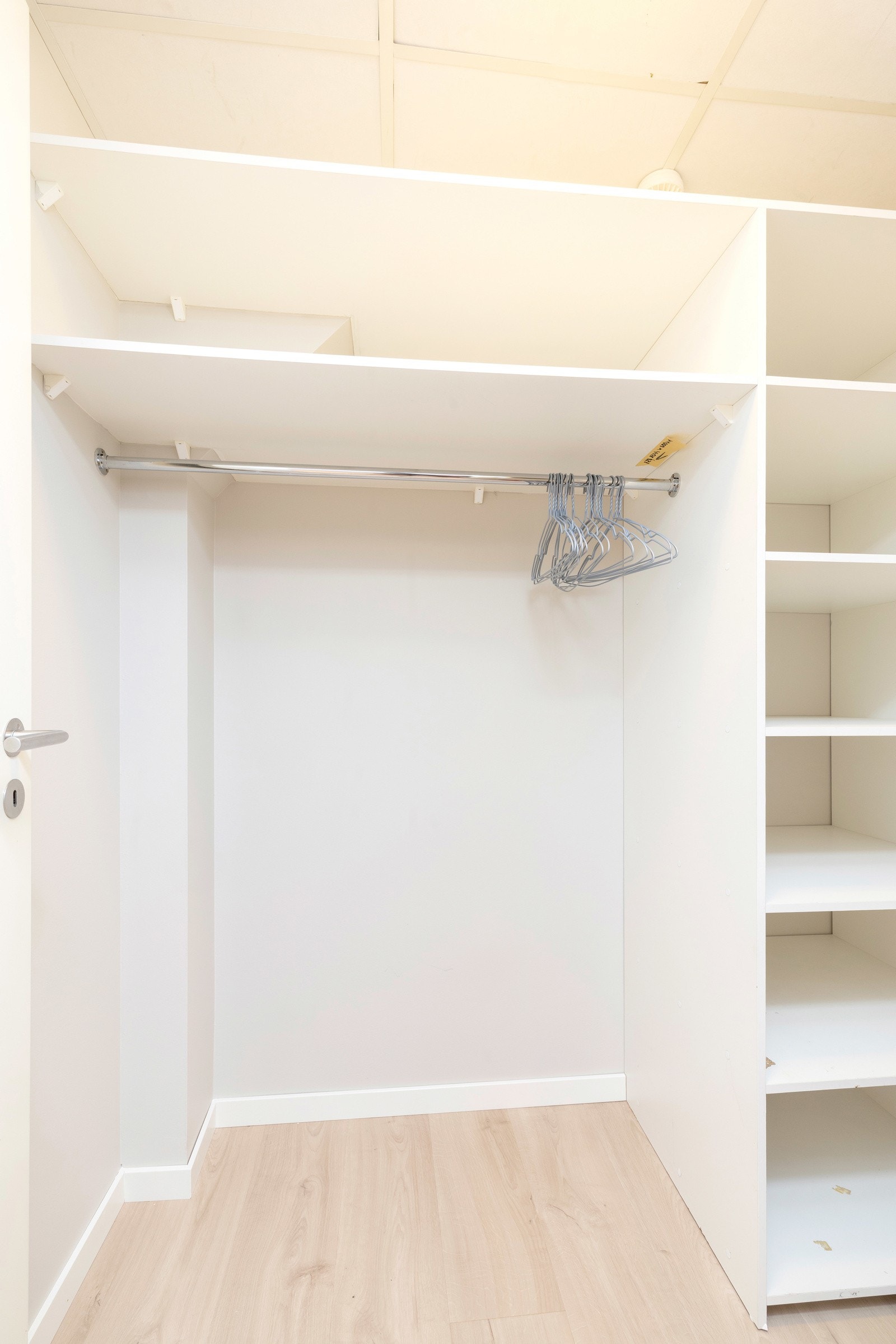 Innvendig bod Galleribilde