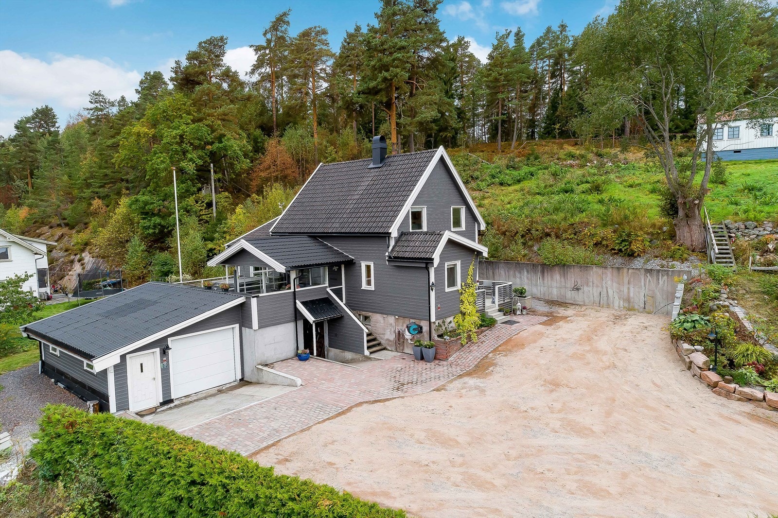 Koselig enebolig beliggende i ett attraktivt boligområde (bilde er fra forrige salg i 2021) Galleribilde