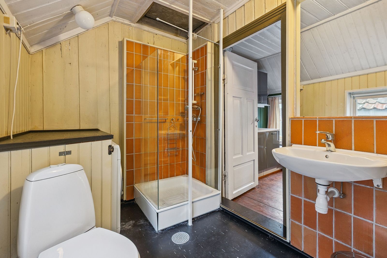 Bad i andre etasje Galleribilde