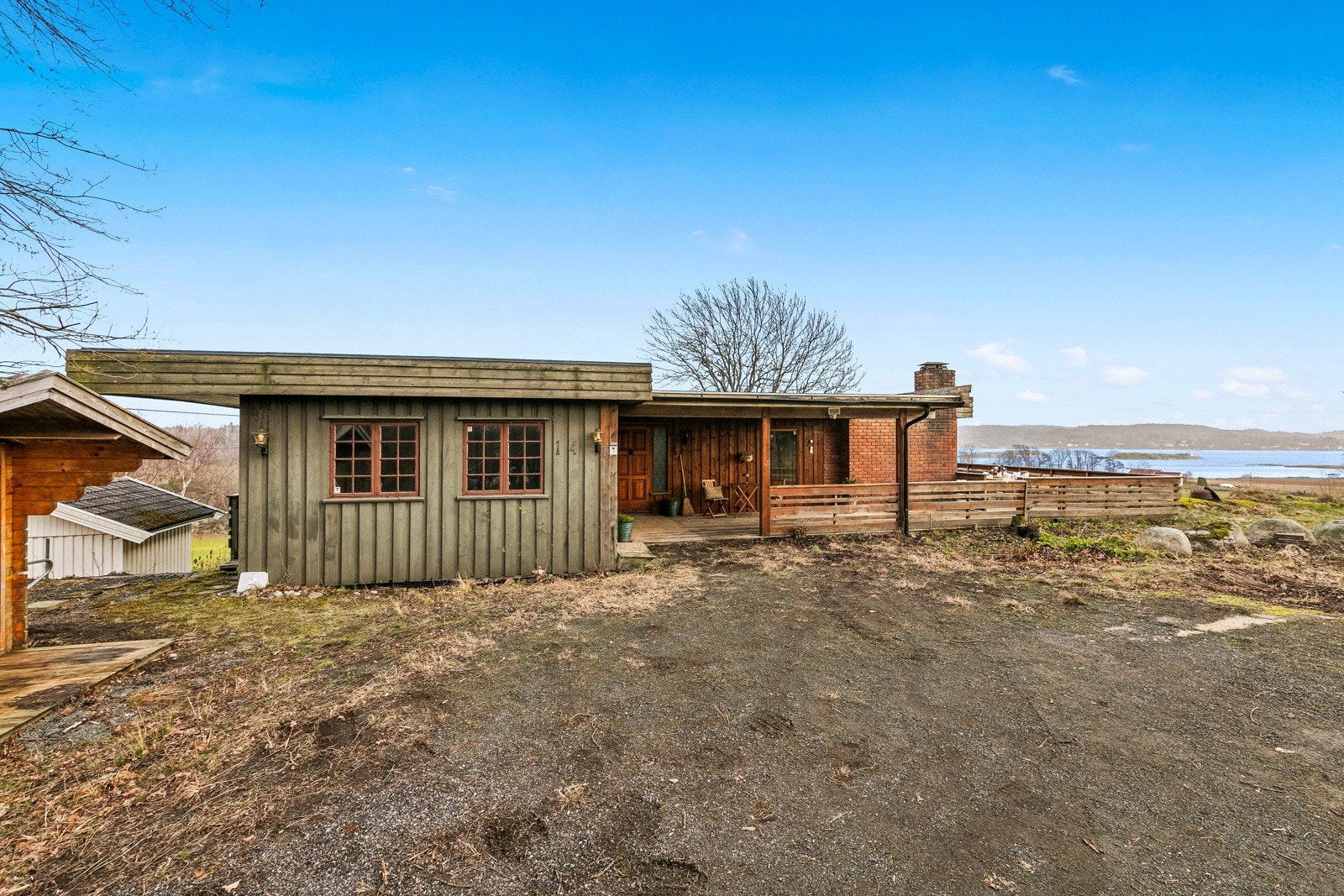 Med nærhet til sjøen, flotte turmuligheter og kort vei til servicetilbud, er dette et sted som kombinerer ro, natur og tilgjengelighet. Galleribilde