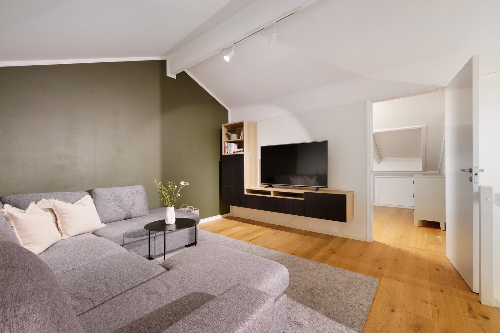 Loftstue Galleribilde