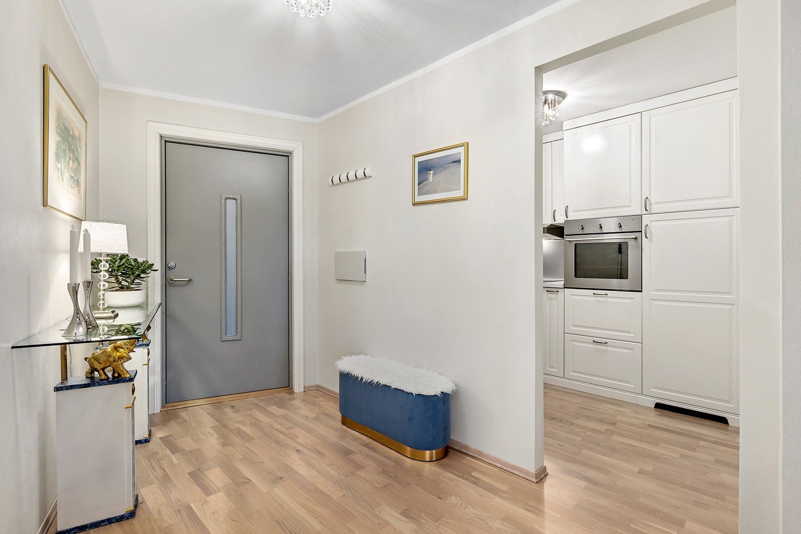 Gang og kjøkken Galleribilde