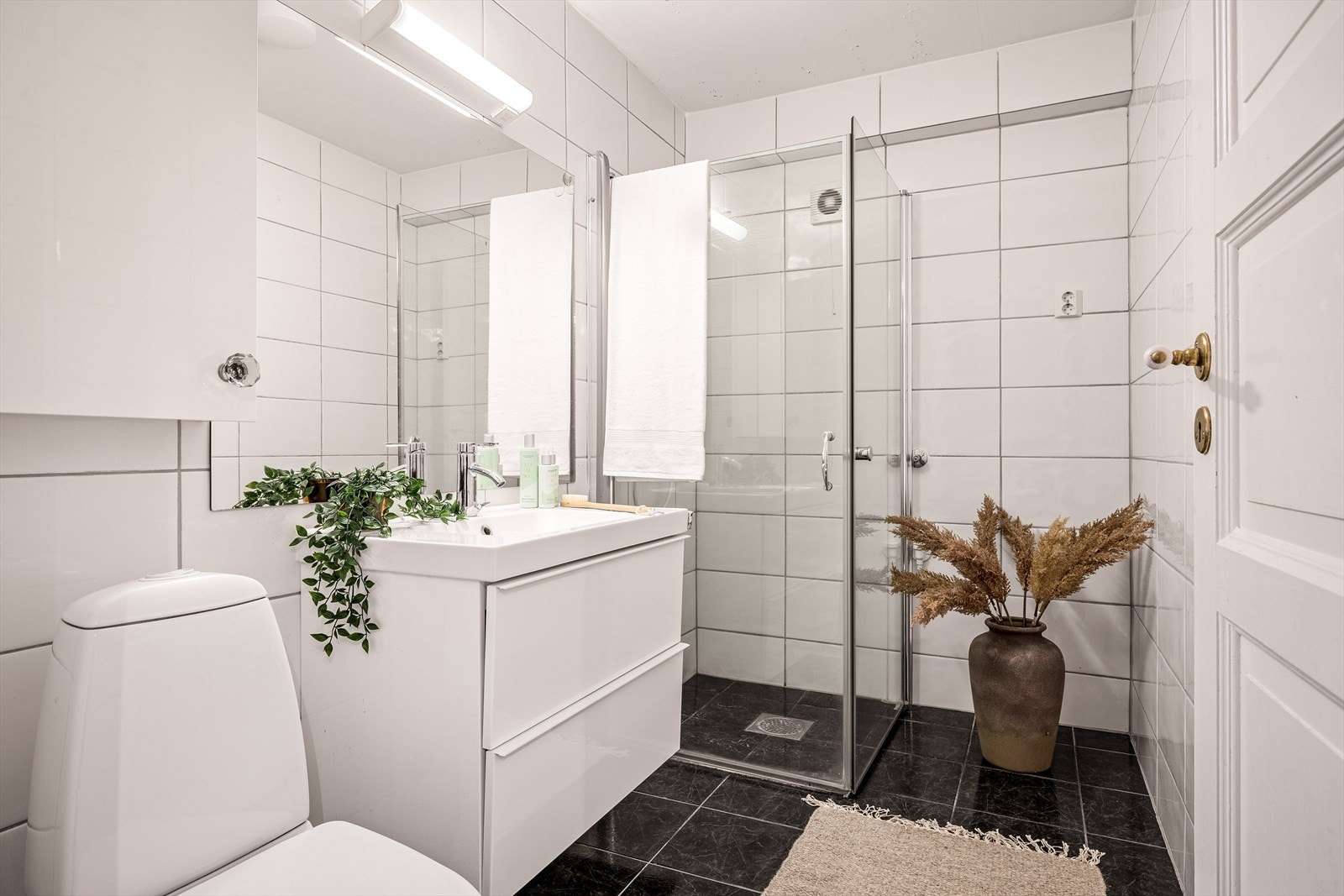 Bad nr. 4 (4,6 m²) Galleribilde