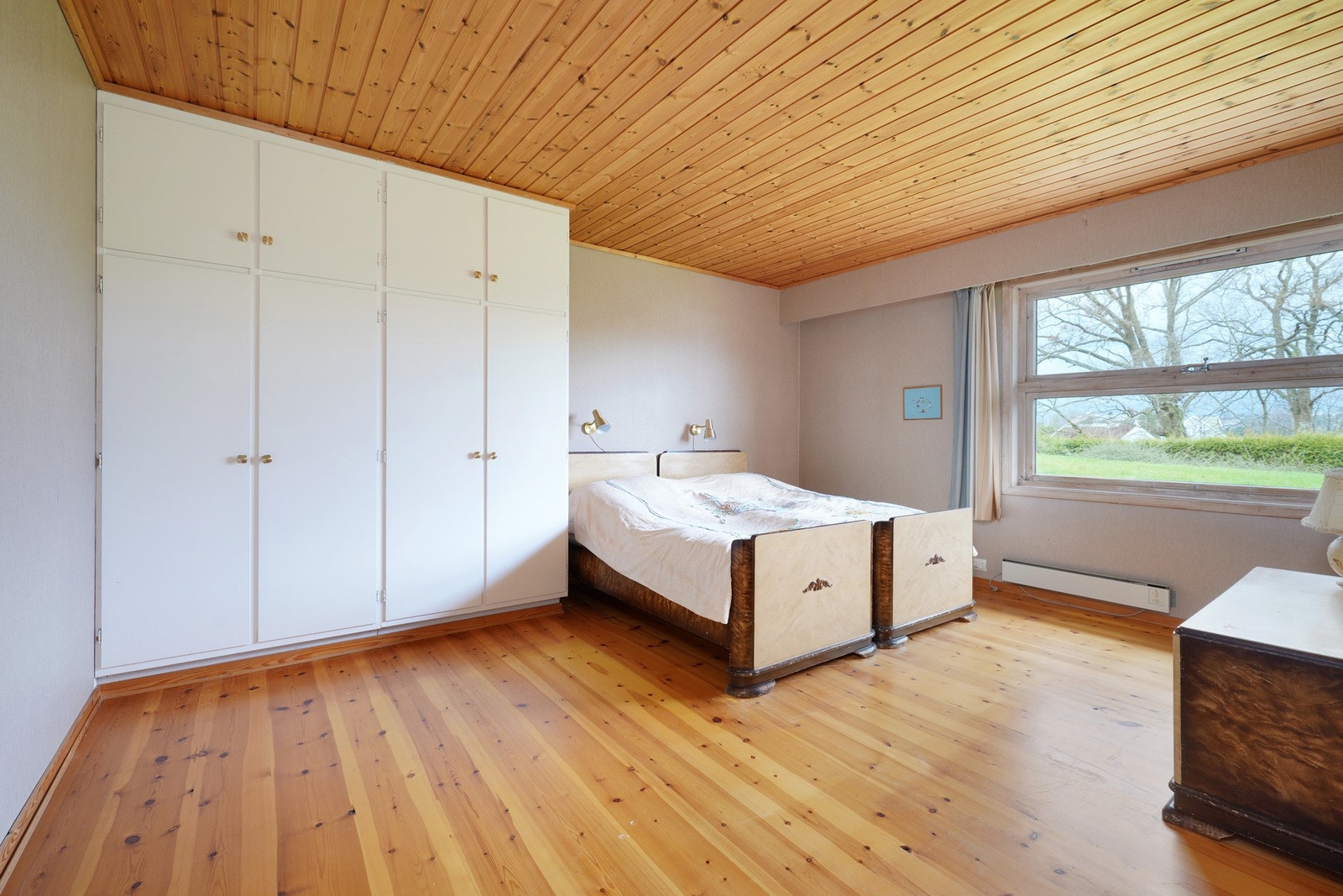 Stort godt soverom i 1.etg. Galleribilde