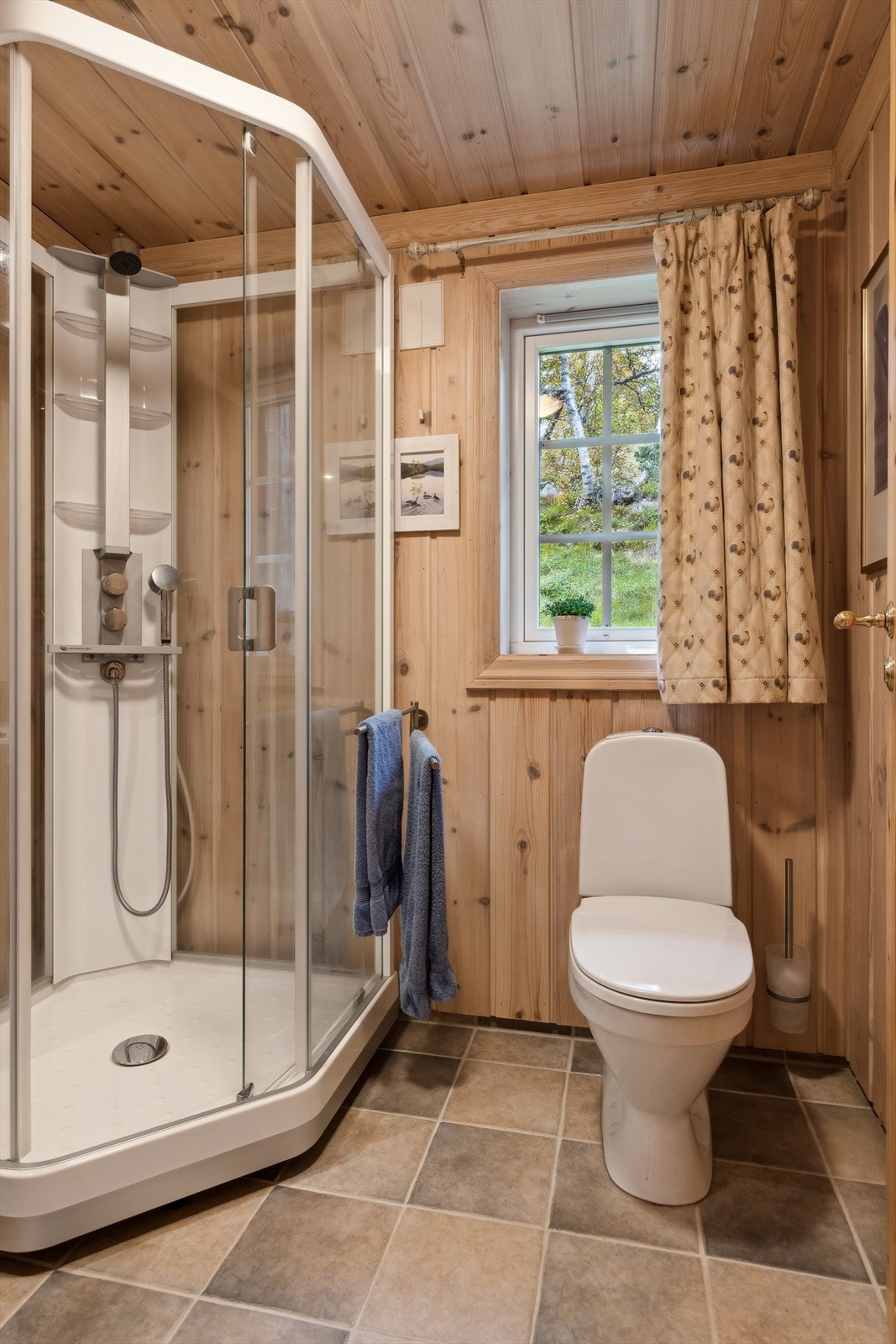 Baderom nr. 2 Galleribilde