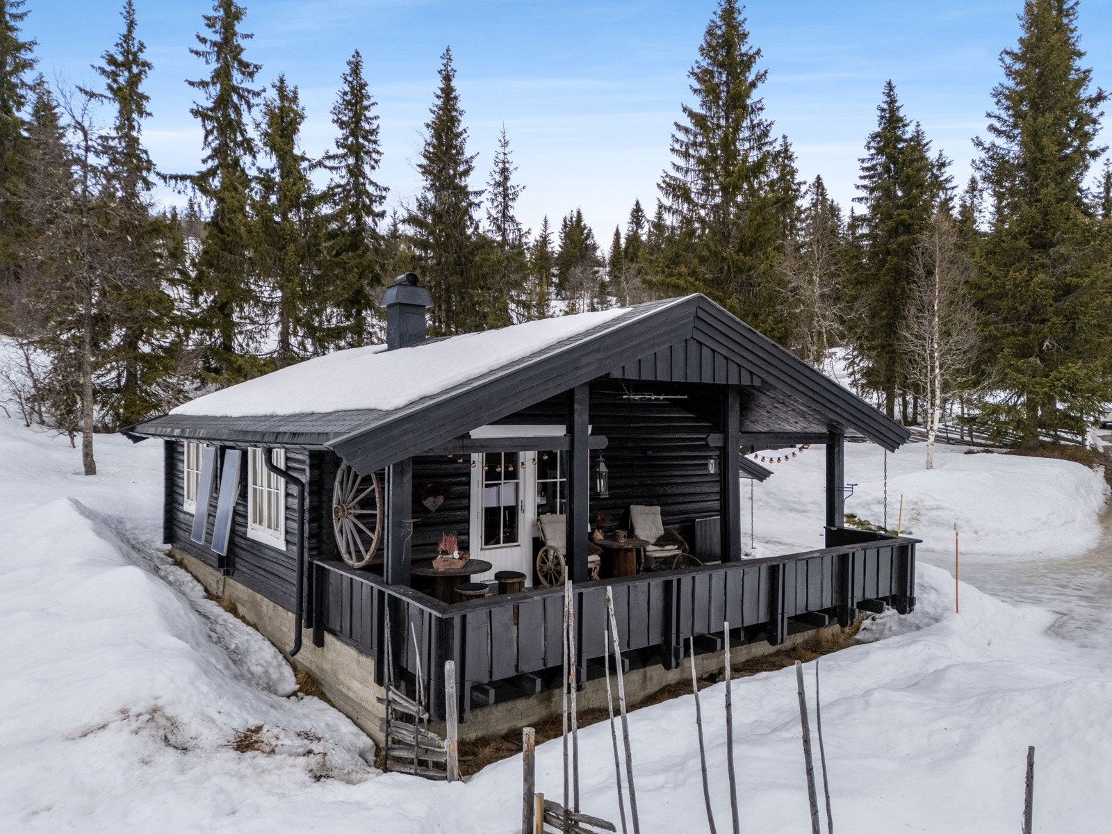 Innholdsrikt hyttetun som har en gjennomgående god standard! Galleribilde
