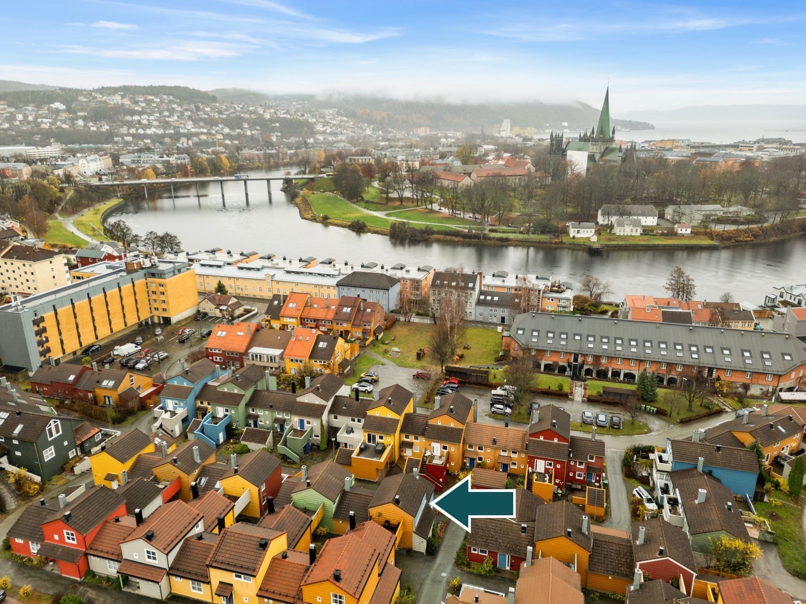 5 minutters gange fra turstien langs Nidelva. Galleribilde