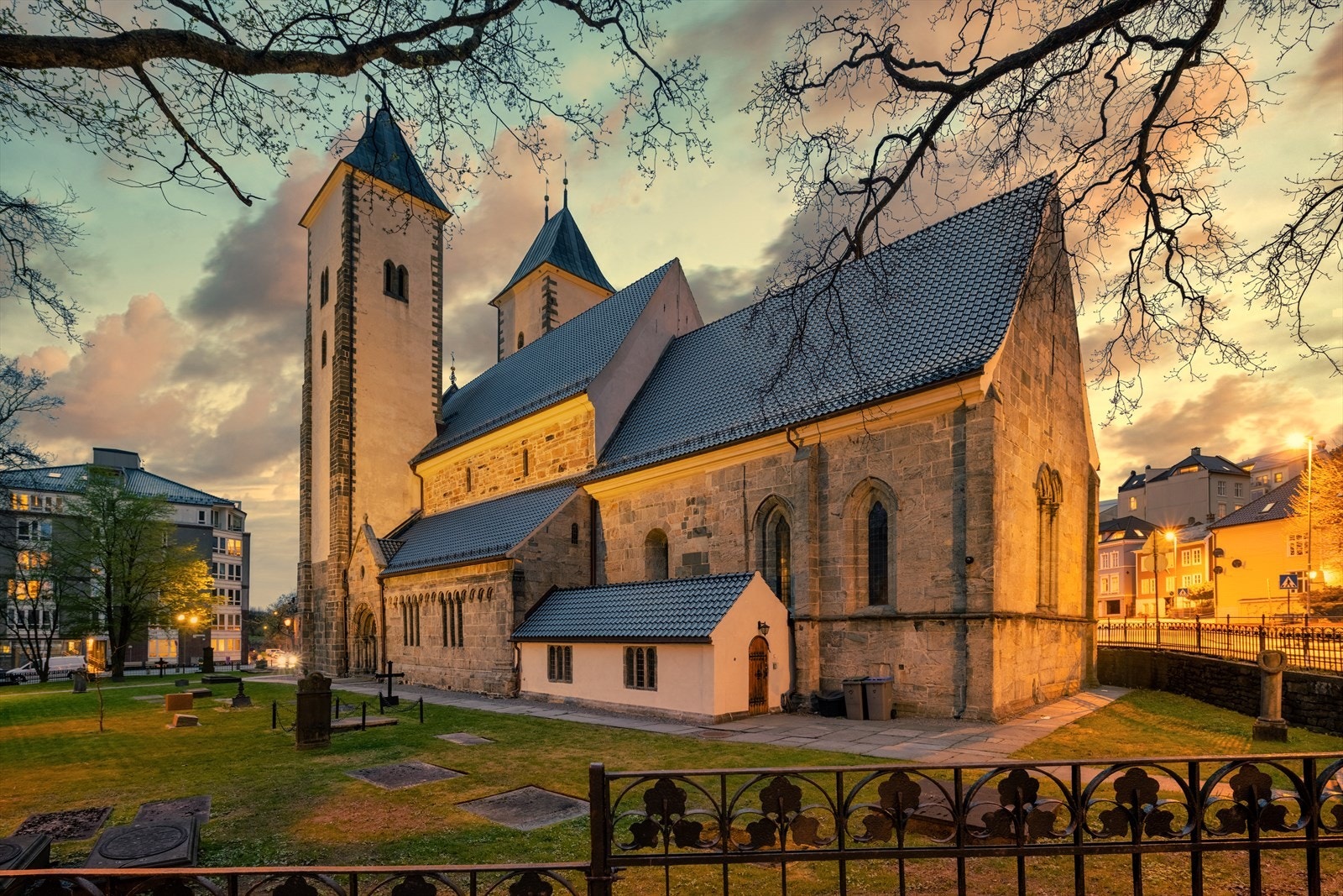 Maria kirken. Galleribilde