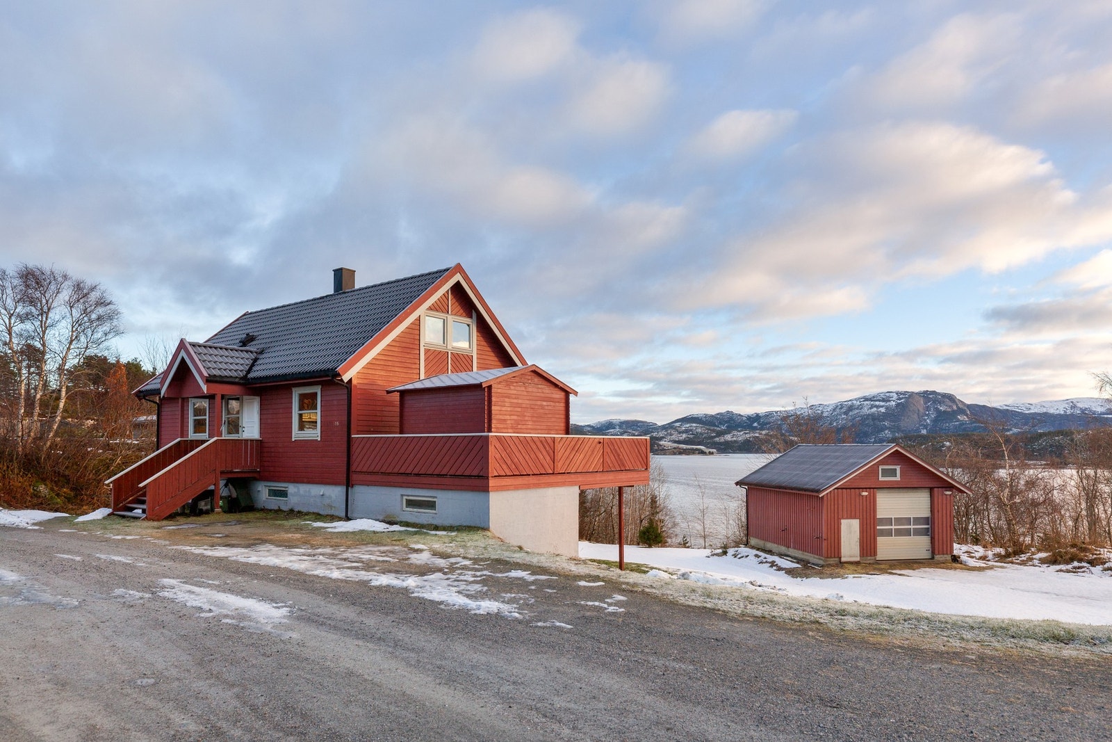 Inngangsparti Galleribilde