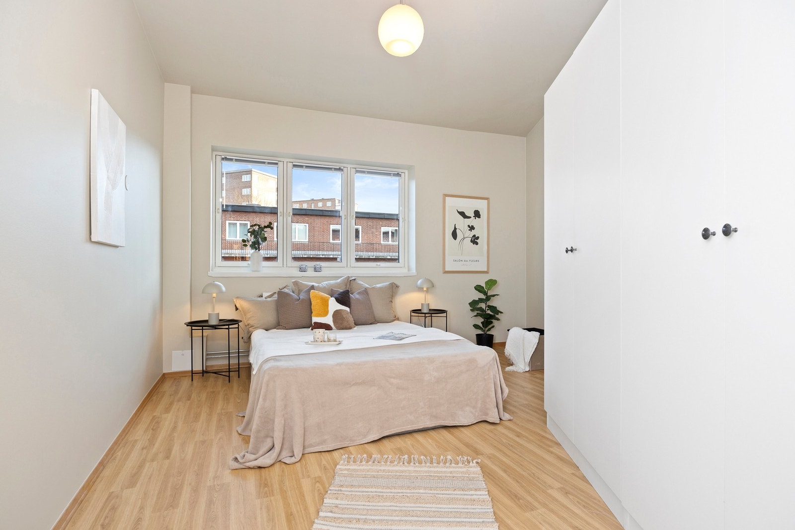 Soverom 3 er av god størrelse med fin plass til dobbeltseng. Galleribilde