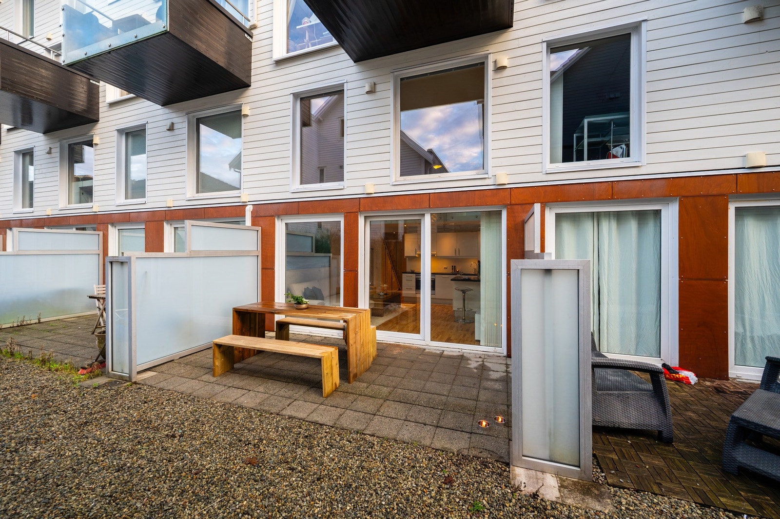 Utemøblene følger handelen Galleribilde