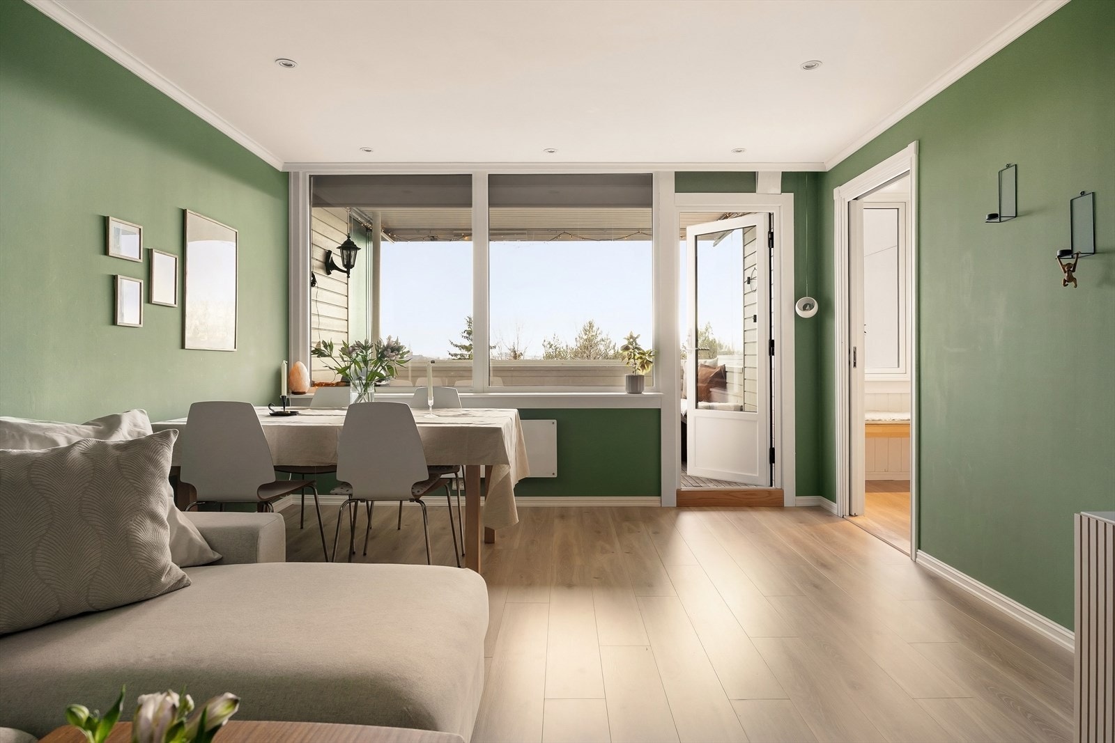 Her kan du invitere venner og familie til hyggelige middager! Galleribilde