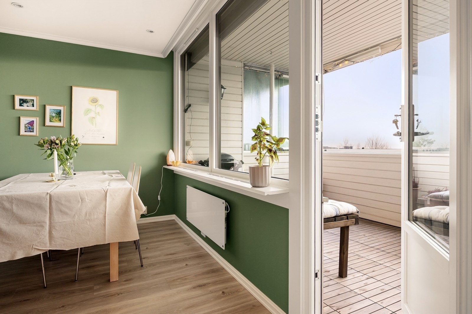 Vinduer og balkongdør ble skiftet i 2023 i regi av brl. Galleribilde