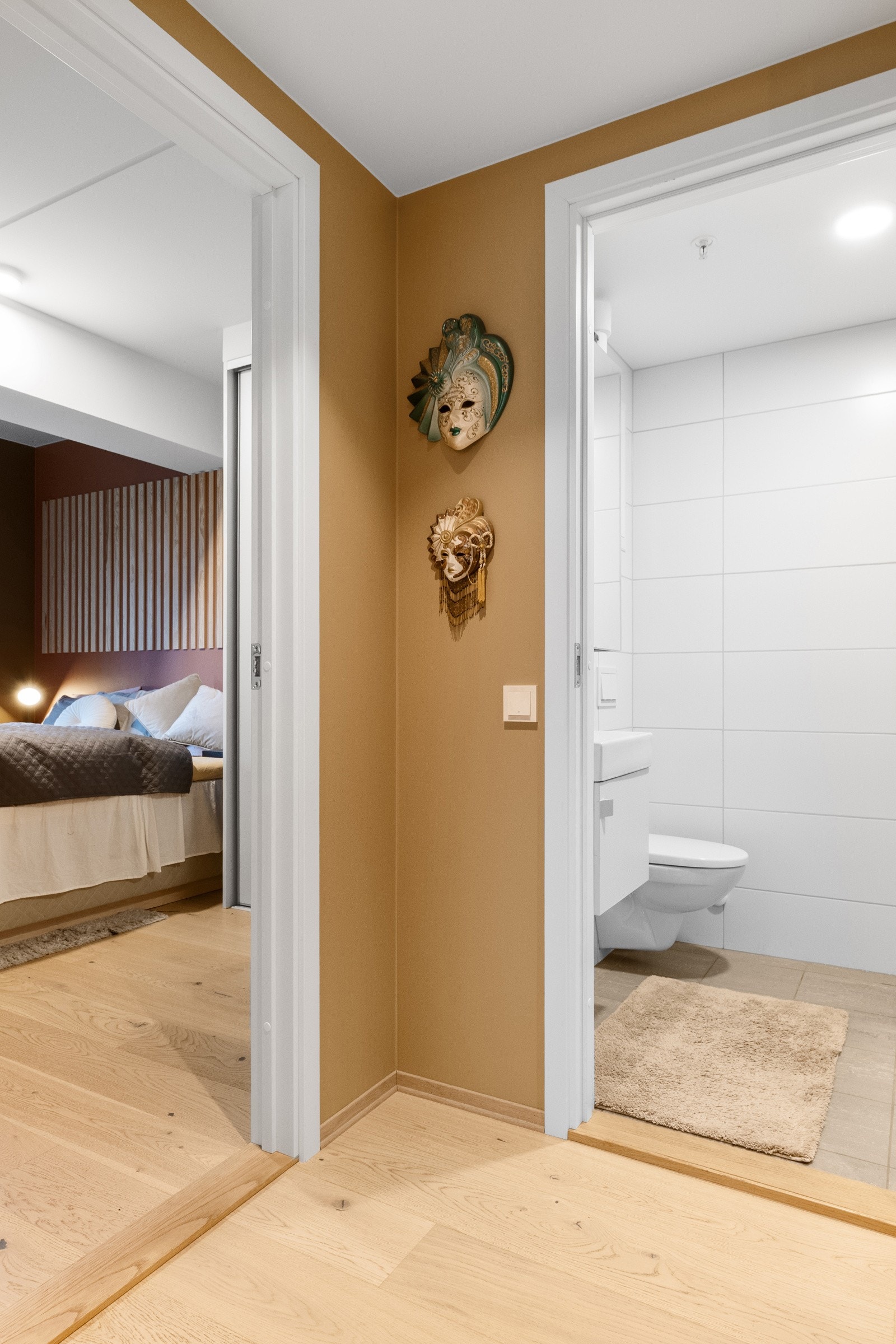 Bad i forbindelse med det ene soverommet Galleribilde