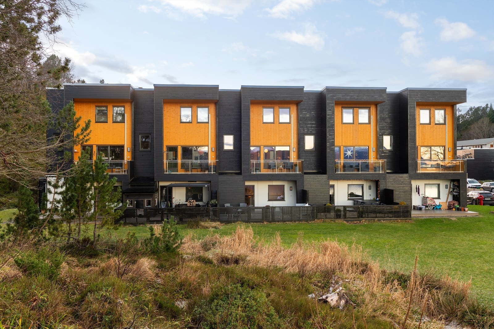 Velkommen til Kråmyrvegen 28! Presentert av Eiendomsmegler Norge v/Marianne Stenseth Galleribilde