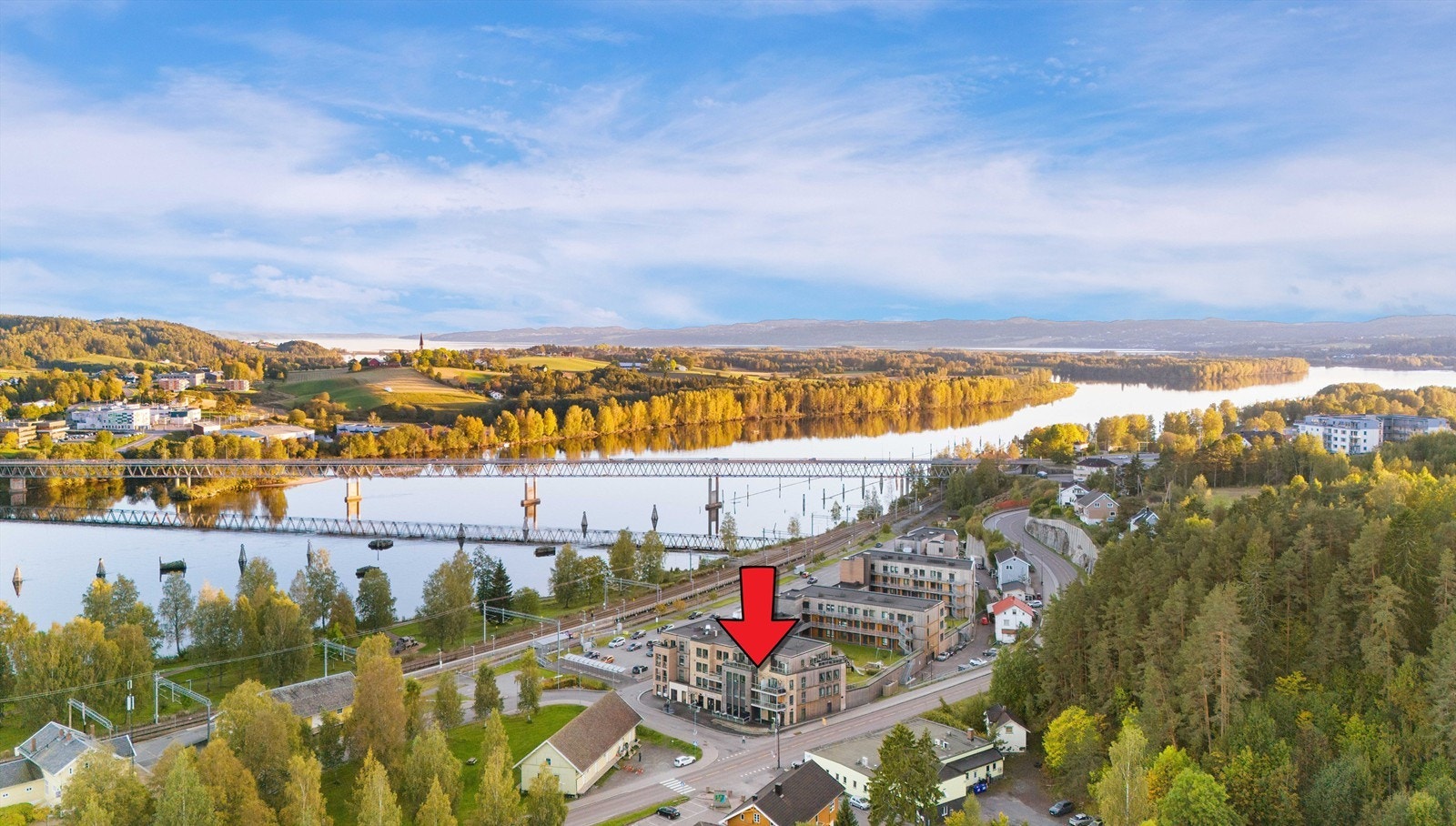 Flott beliggenhet ved Glommas bredder Galleribilde