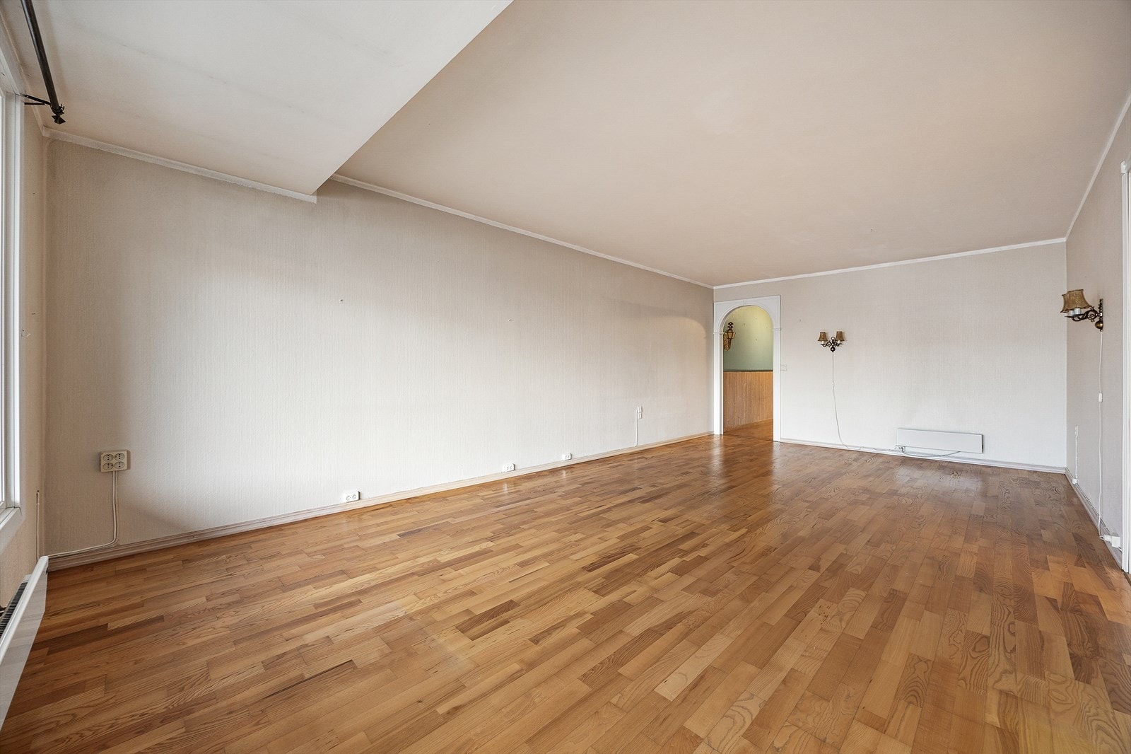 De store veggflatene gir gode muligheter for personlig innredning. Galleribilde