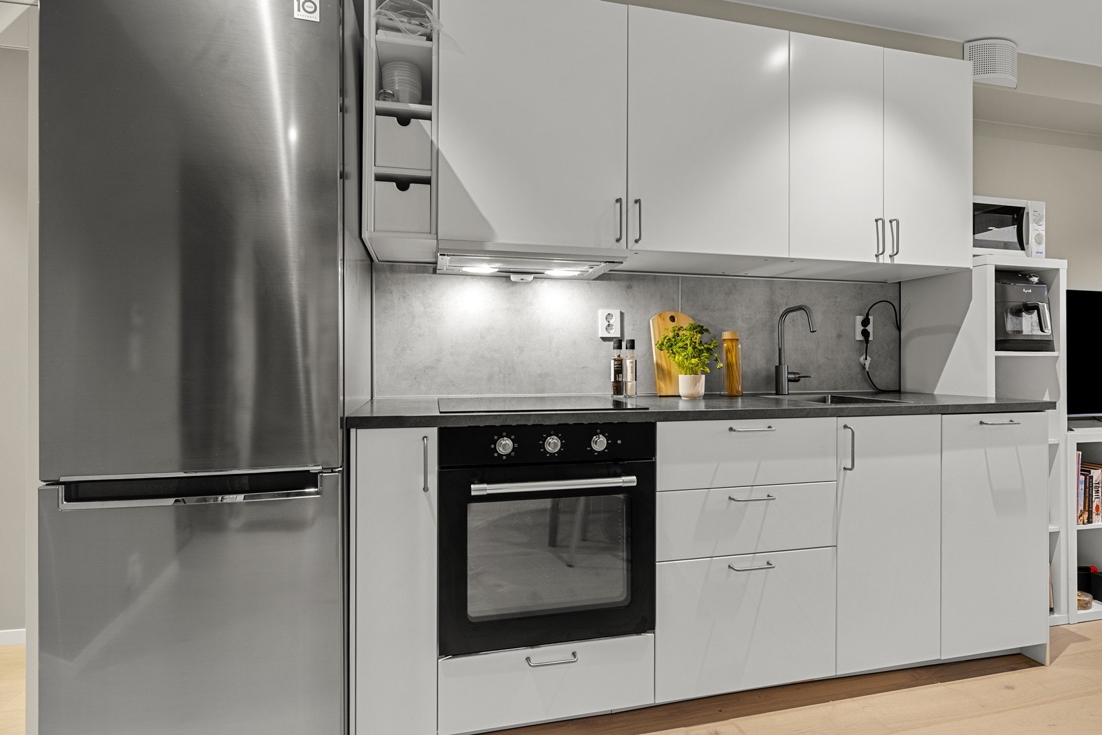 Kjøkken i hybel. Galleribilde