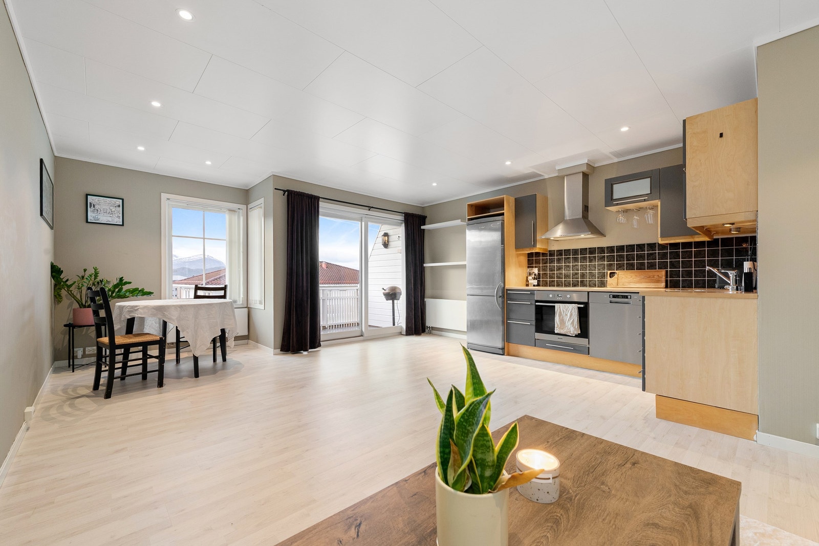 Velkommen til Stykkjevegen 34, en flott tiltalende 2-roms eierleilighet like ved Moa - presentert av Daglig leder/Eiendomsmegler Preben Willmann Galleribilde