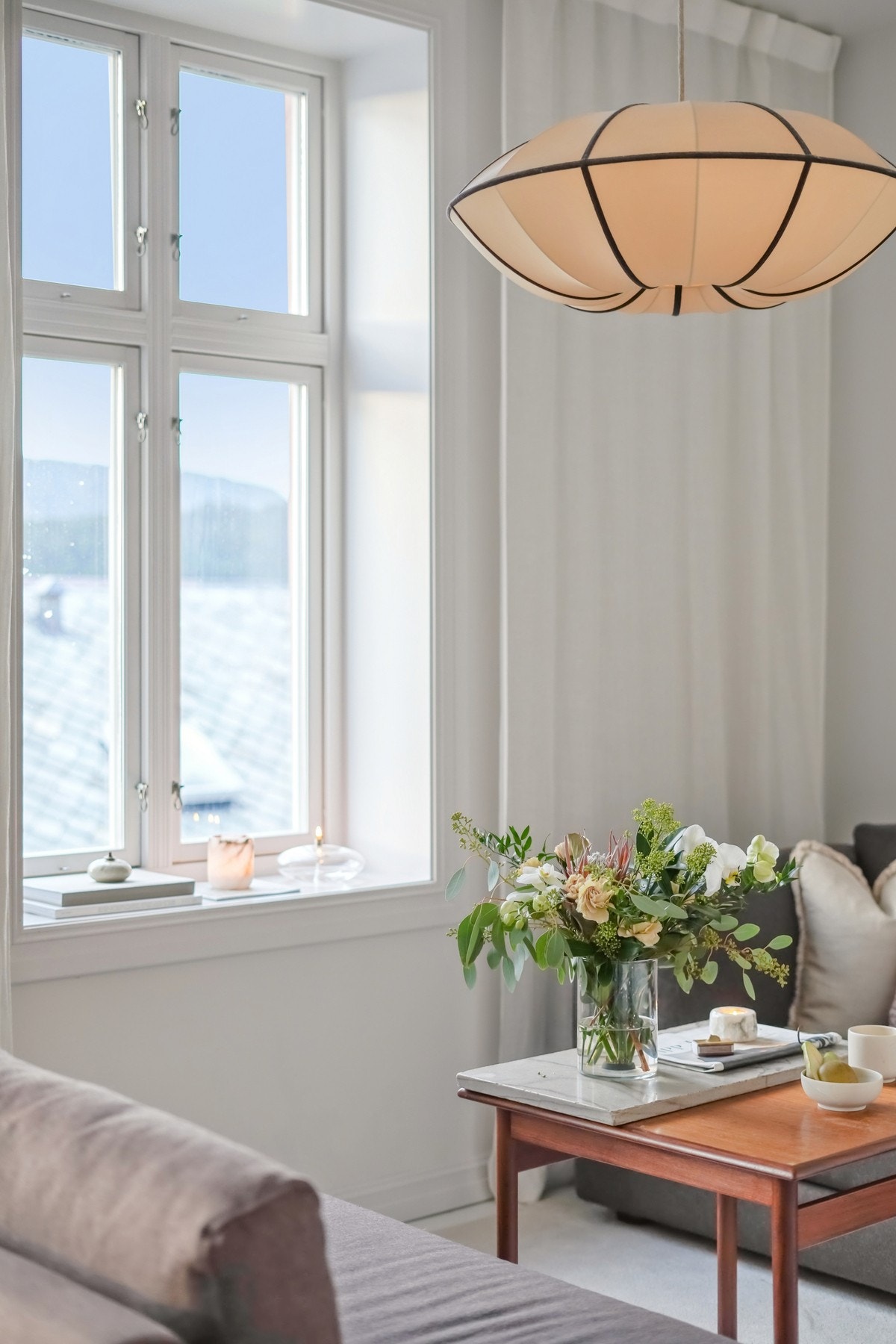Hverdagsøyeblikk i rolige toner - akkurat slik et hjem skal føles. Galleribilde