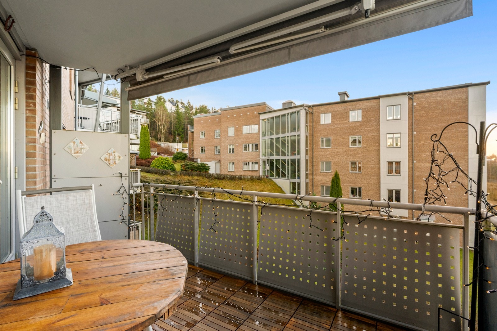 I tillegg har boligen to solrike balkonger med plass til sittegruppe. Galleribilde