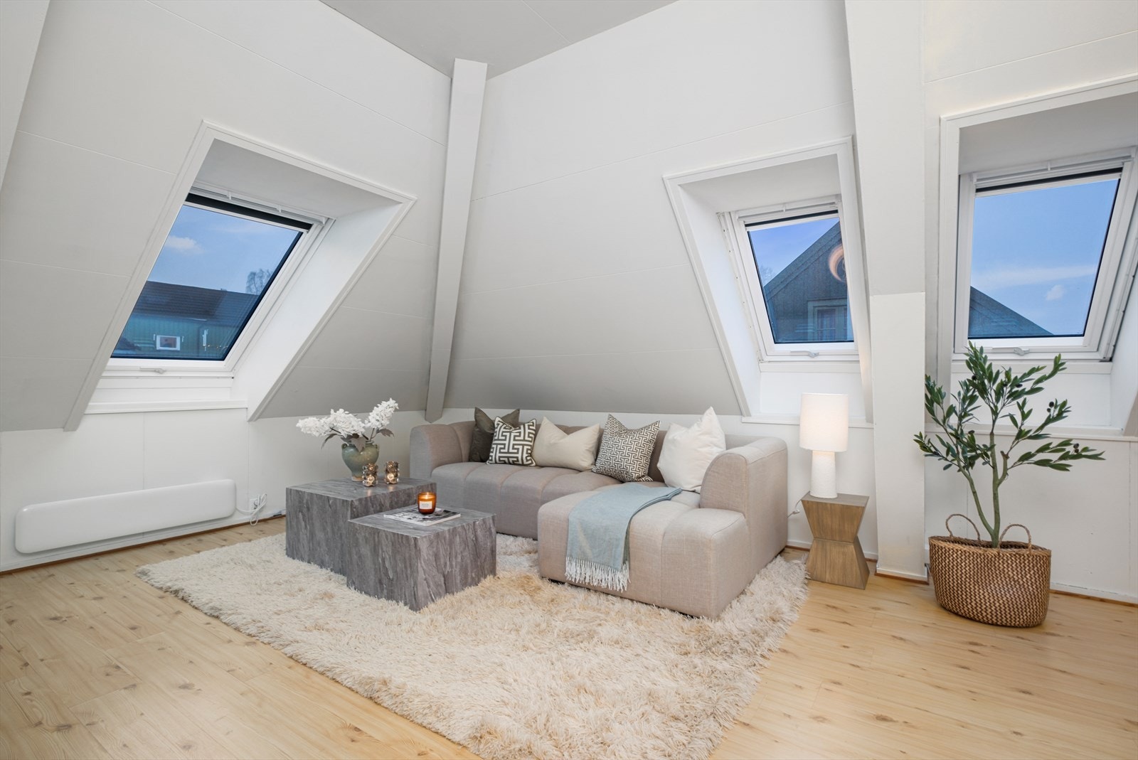 Velkommen til Nonnegata 14 - En flott og oppgradert toppleilighet i 4. etasje. Galleribilde