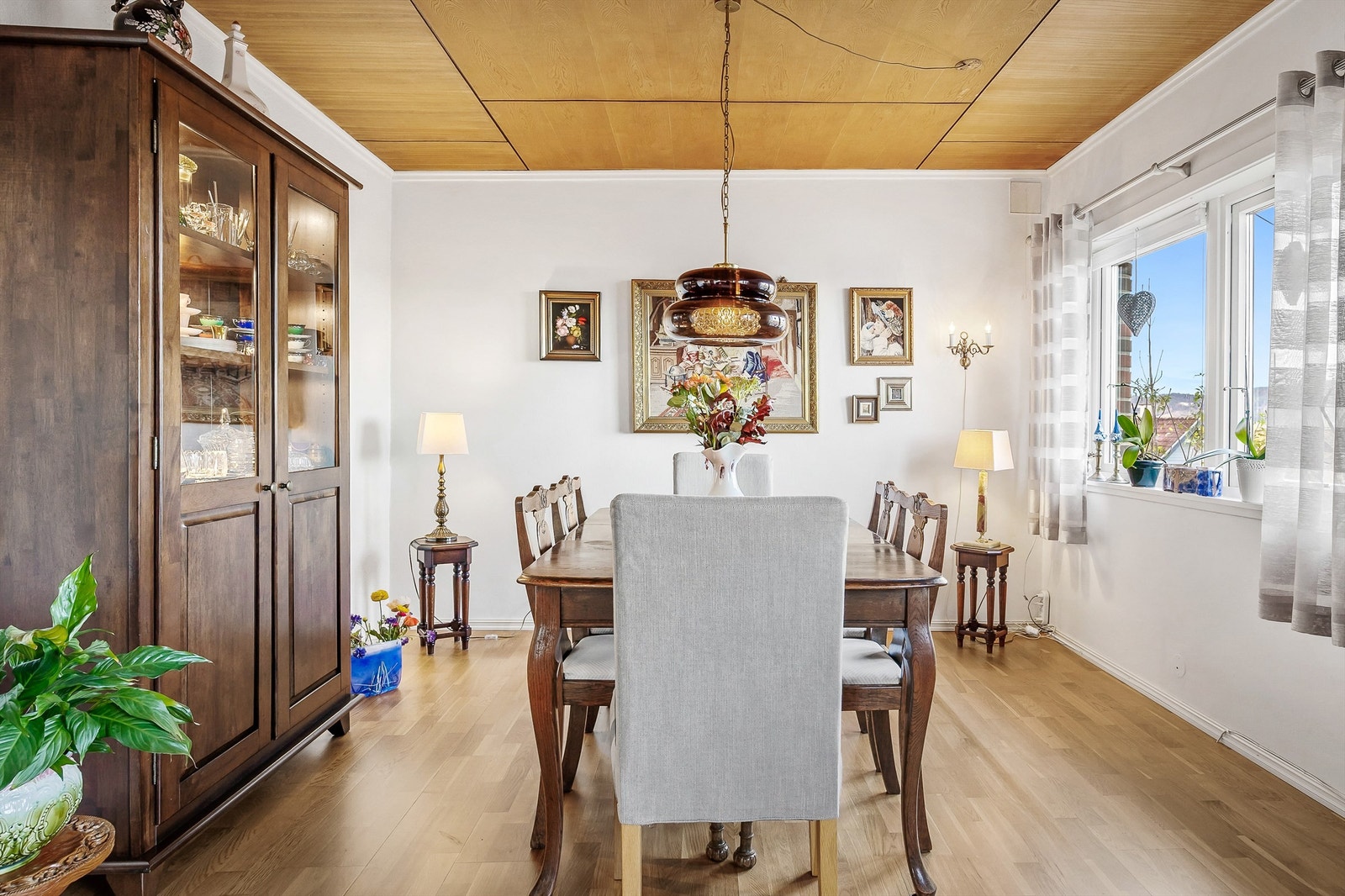 Enkelte rom og bygningsdeler har et tidsmessig oppgraderingsbehov Galleribilde