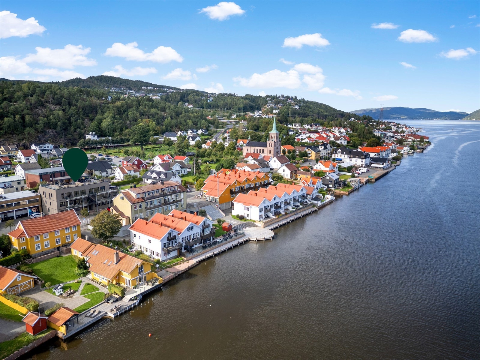 Hele bygningen ble ombygget i 2023 Galleribilde