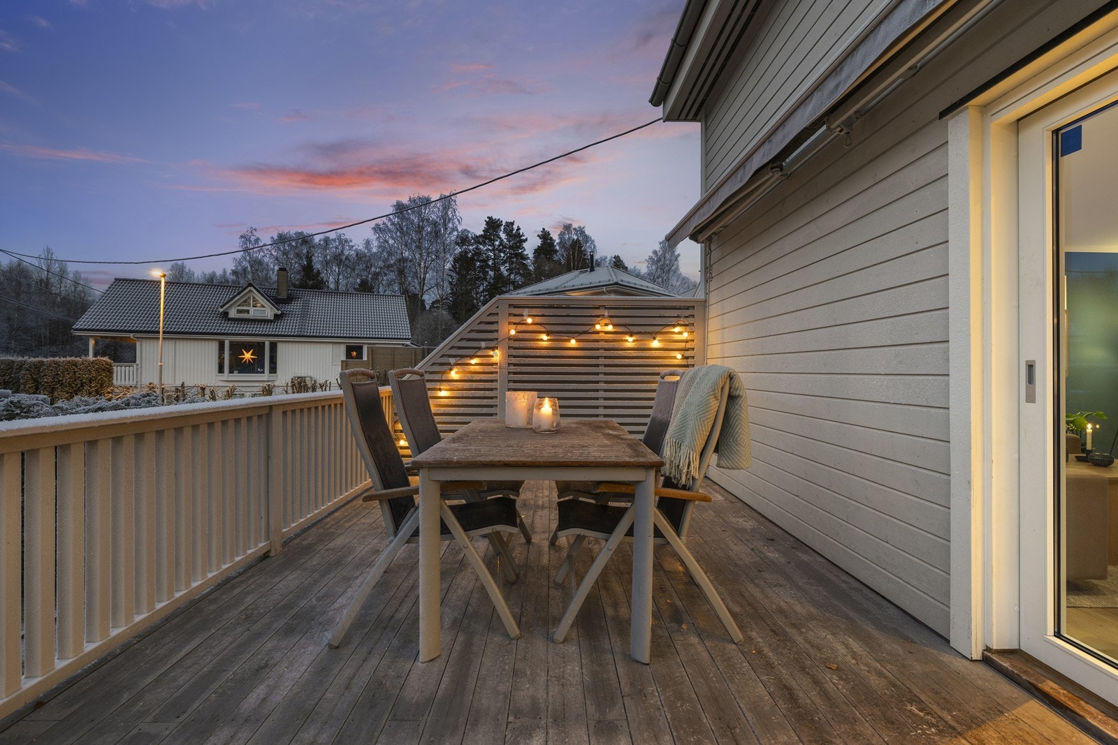 Her er det god plass til en sittegruppe. Galleribilde