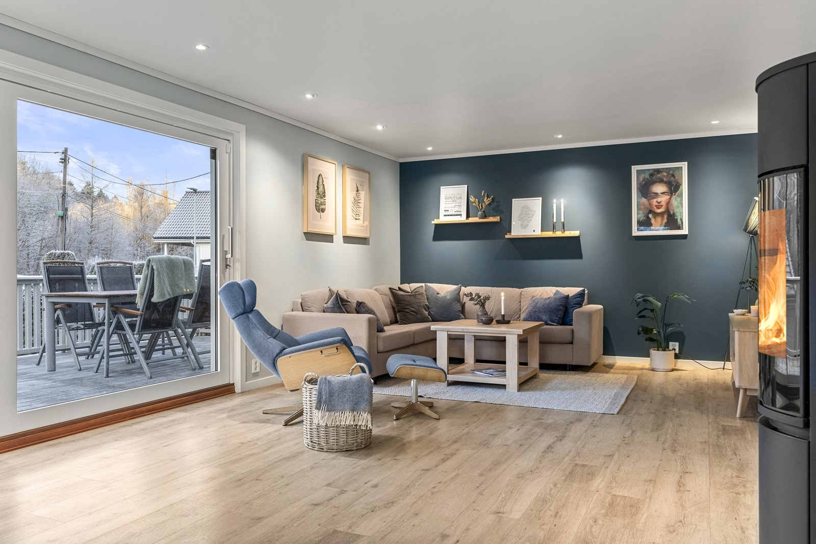 Eiendommen er presentert av Frode Bjørnevik i EiendomsMegler 1. Galleribilde