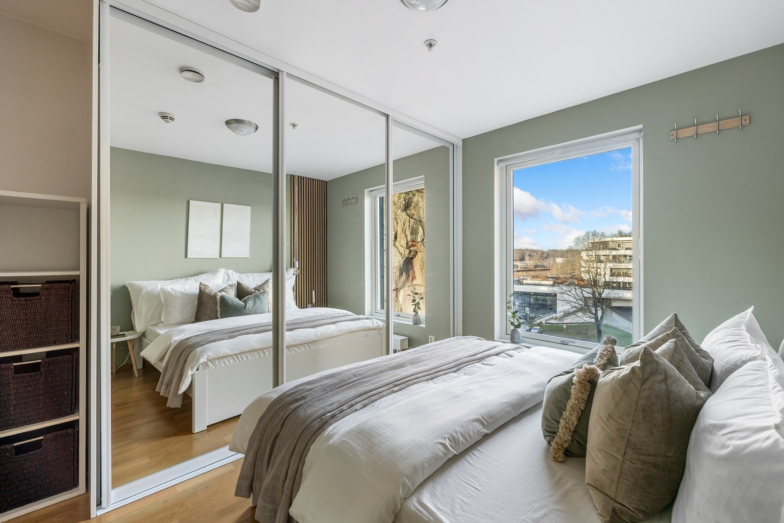 Dette soverommet har adkomst til eget bad. Galleribilde