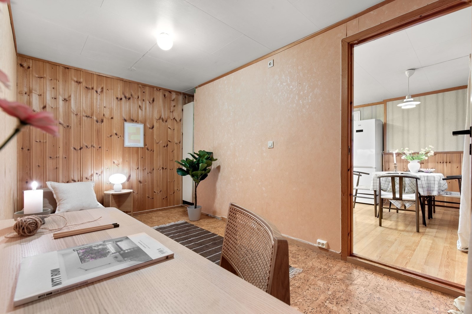 Soverom 2 har også god størrelse med god plass til seng, nattbord og garderobeskap. Galleribilde