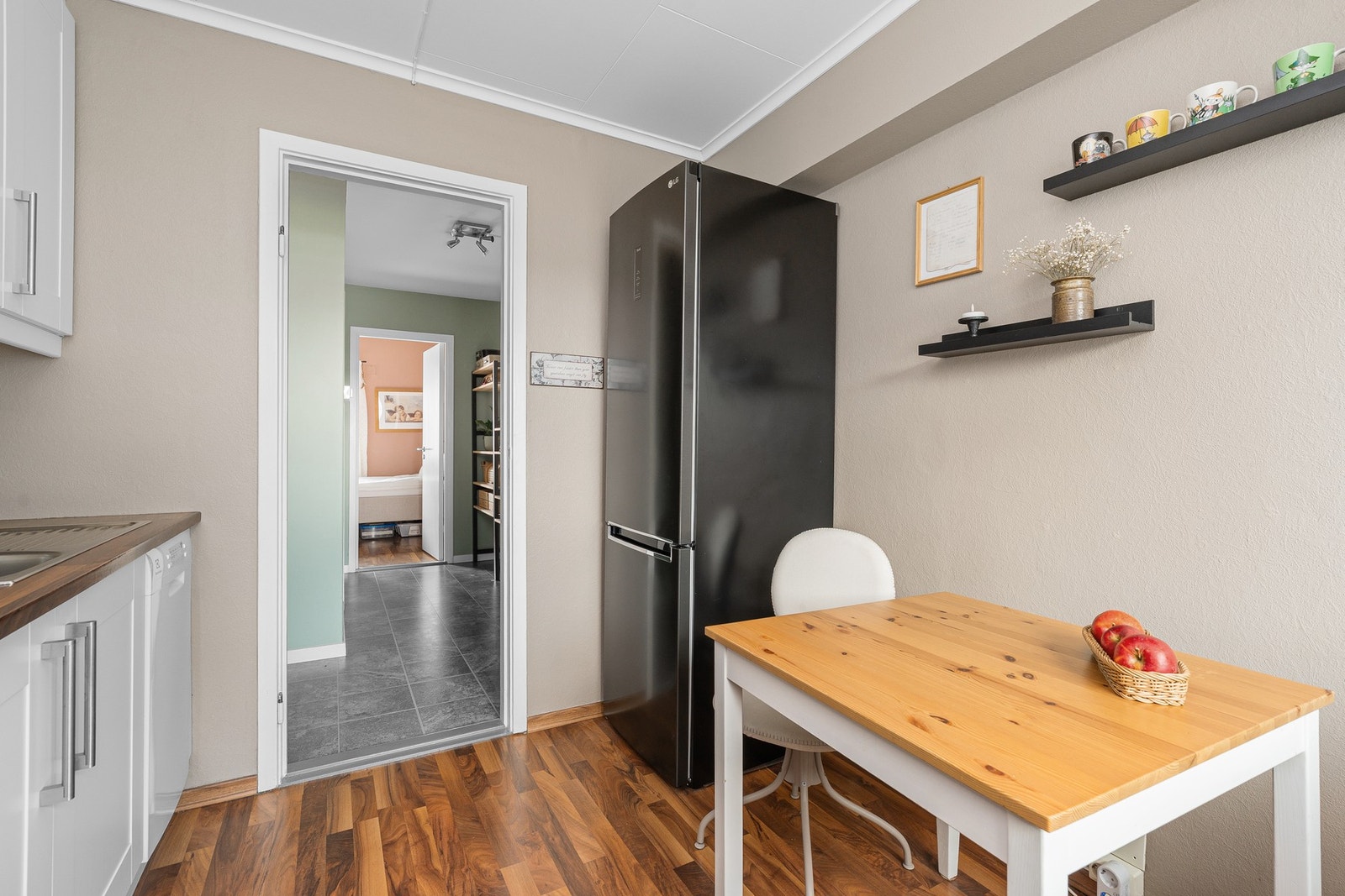 Alle hvitevarer medfølger handelen Galleribilde