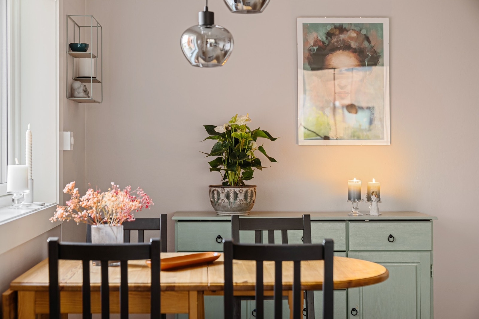 Her kan du invitere til koselige middager med venner og familie. Galleribilde