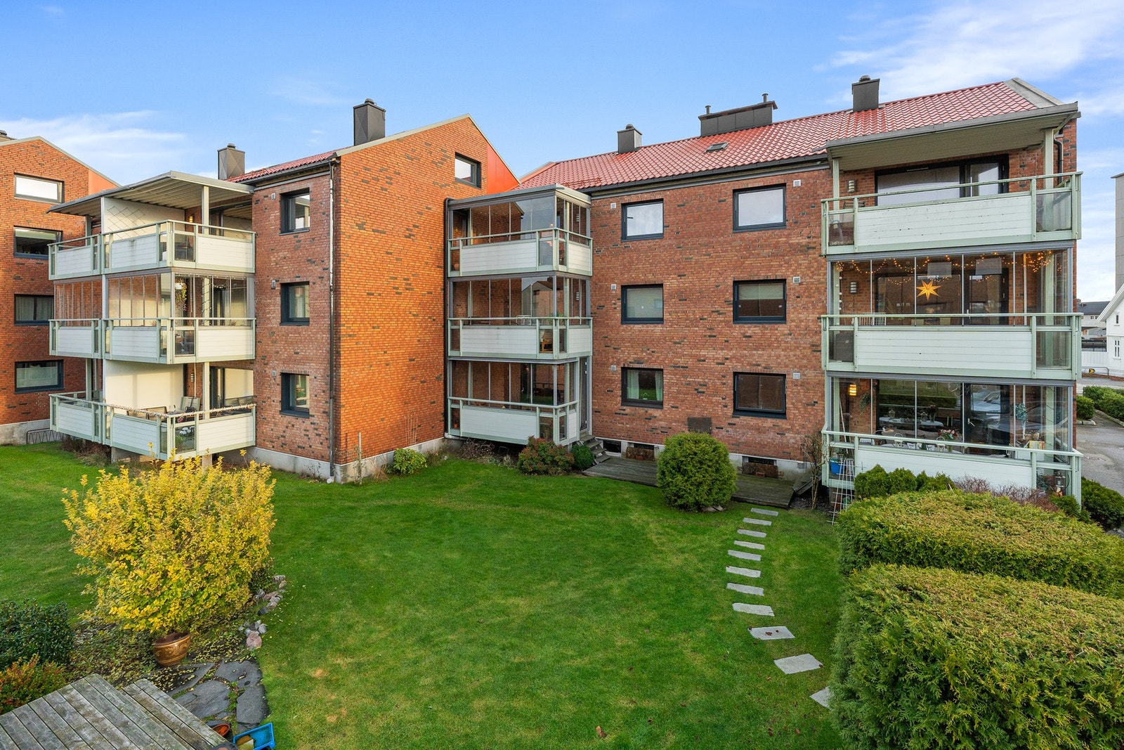 Velkommen til Østerveien 65 - Presentert av Tone Kristine Vik Skomdal v/Privatmegleren Sjekkliste Galleribilde