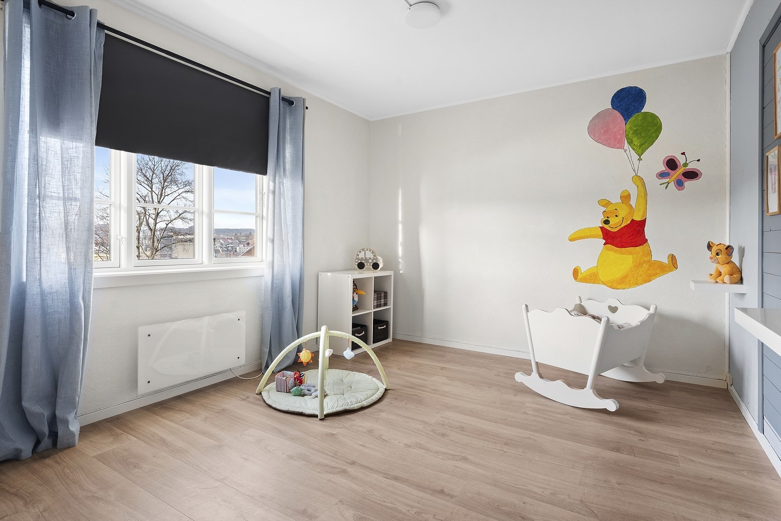 Soverom 1 - meget romslig soverom Galleribilde