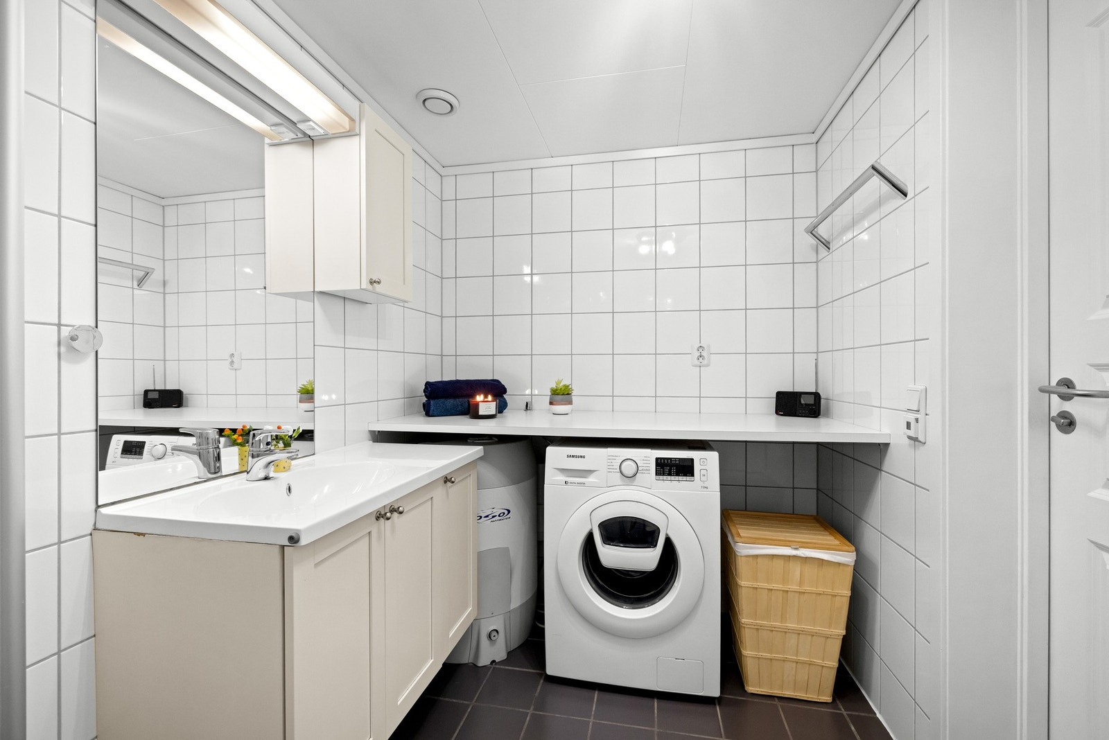 Badet har også varmekabler i gulvet som gir ekstra komfort. Galleribilde