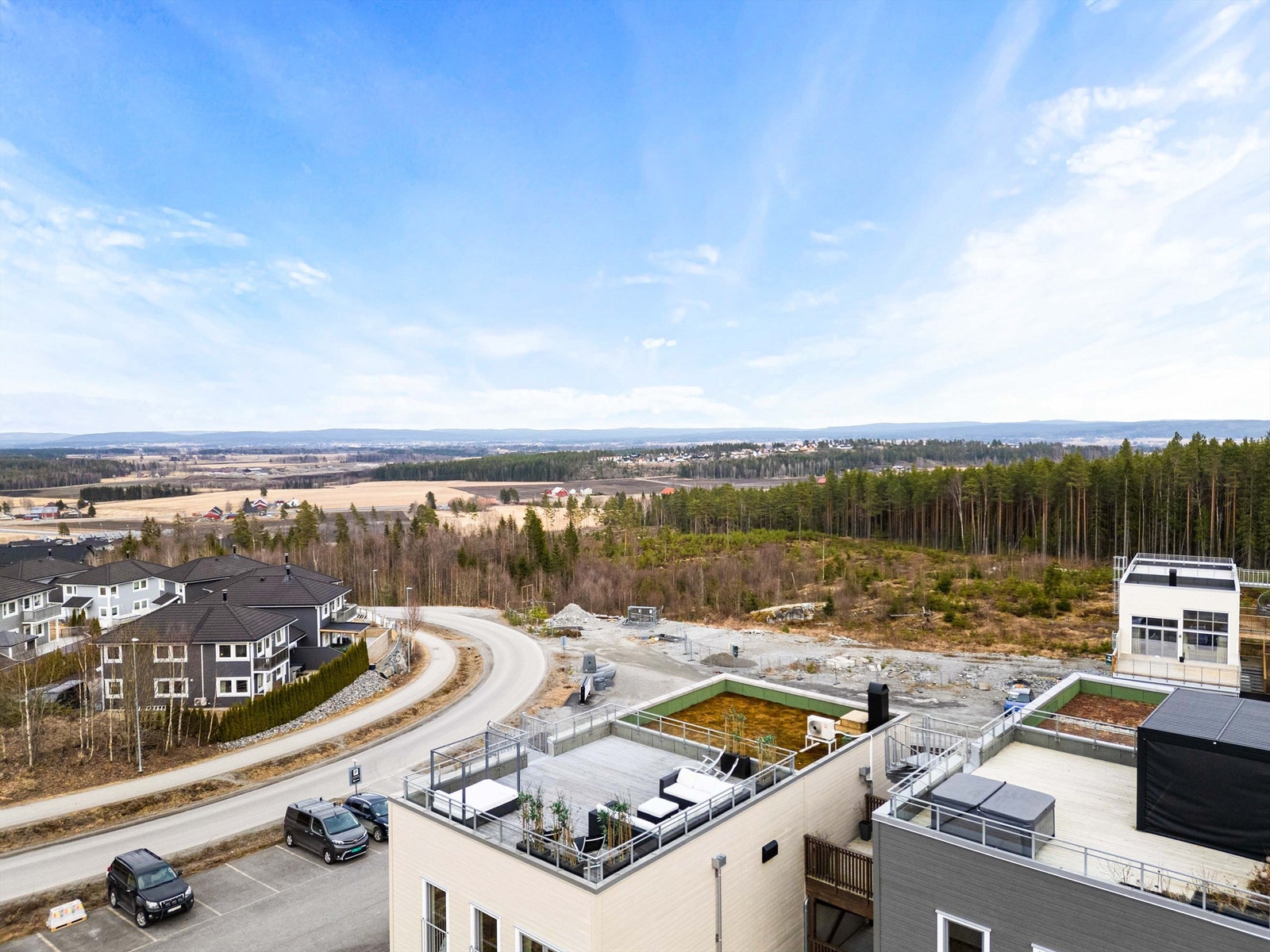 Oversiktsbilde av takterrassen. Galleribilde