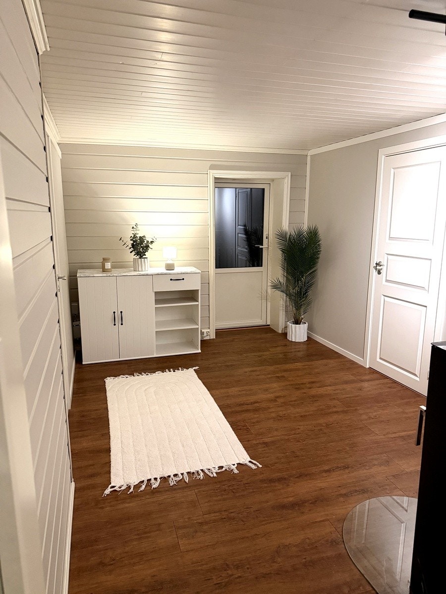 Gang/fellesområde som kan og benyttes som stue hvis ønskelig. Galleribilde