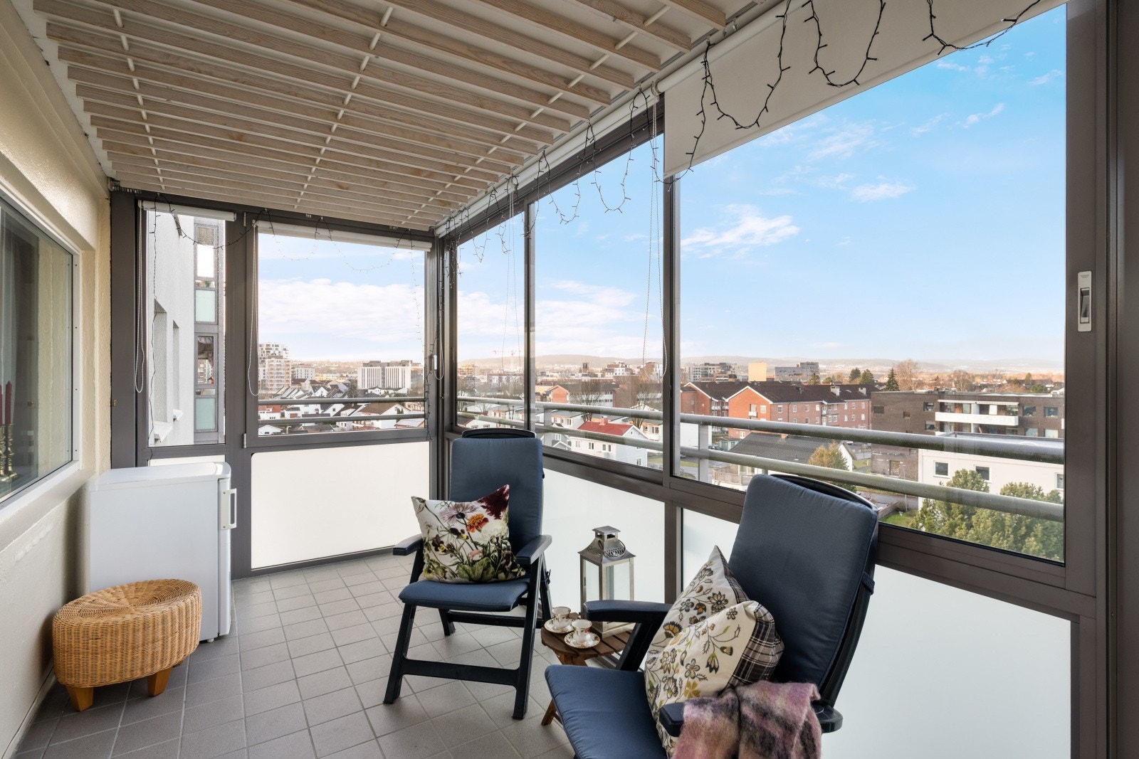 Den vestvendte beliggenheten gir deg gode solforhold og ikke minst fin utsikt Galleribilde