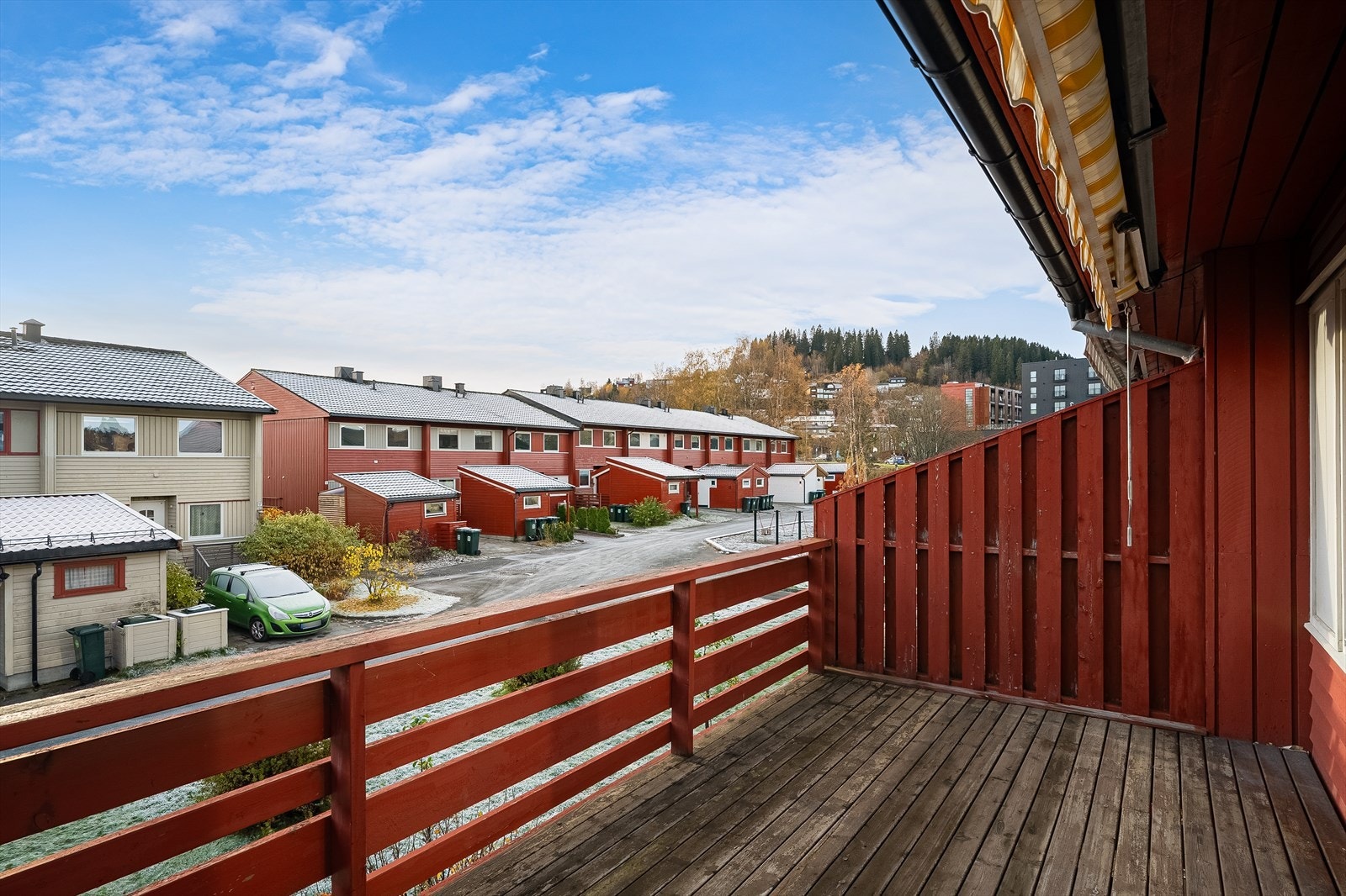 I 2. etasjen får dere en flott balkong på 13,2 m² med gode solforhold. Galleribilde