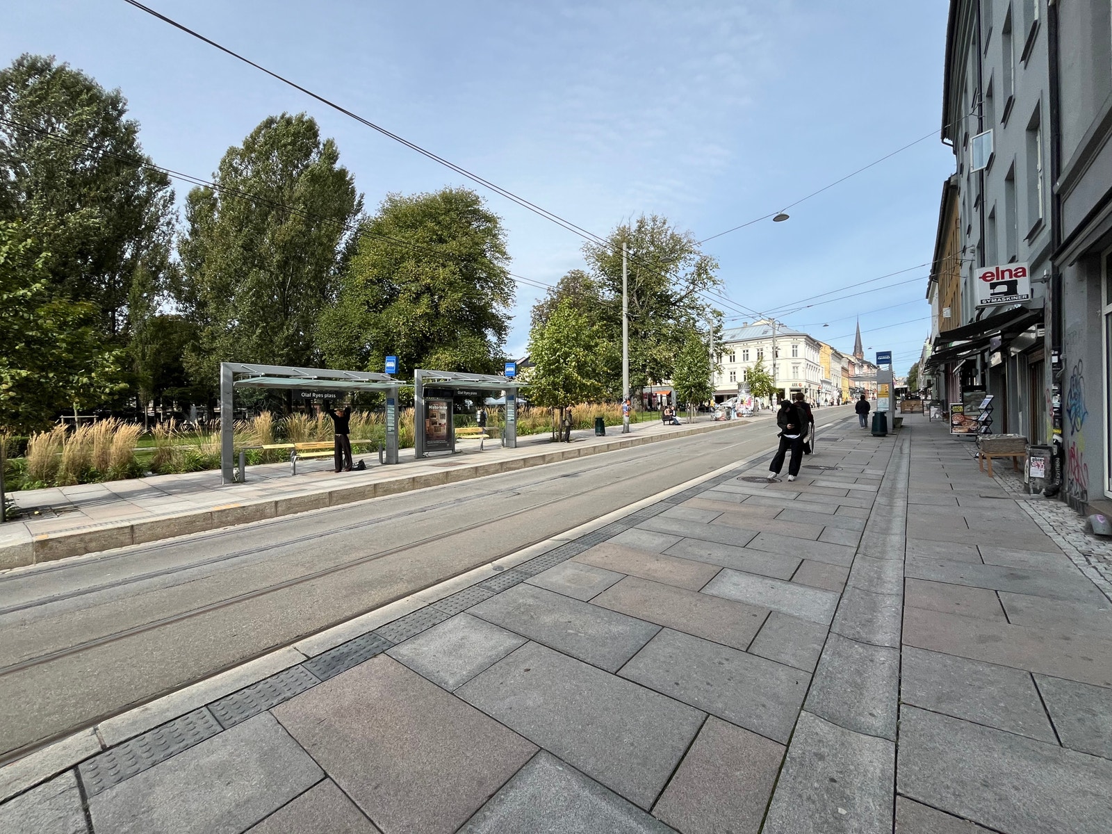 Trikkestopp Olaf Ryes Plass ligger under 100 meter unna Galleribilde